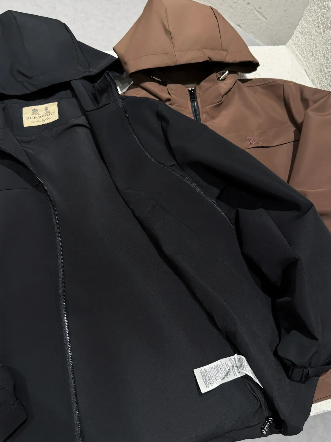Hooded Technical Shell Jacket D21522775 — view 8