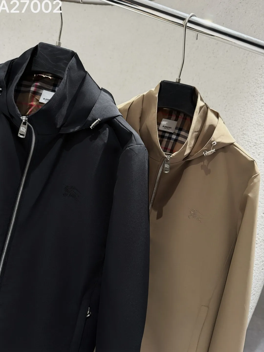 Hooded Technical Shell Jacket D21522776 — view 6