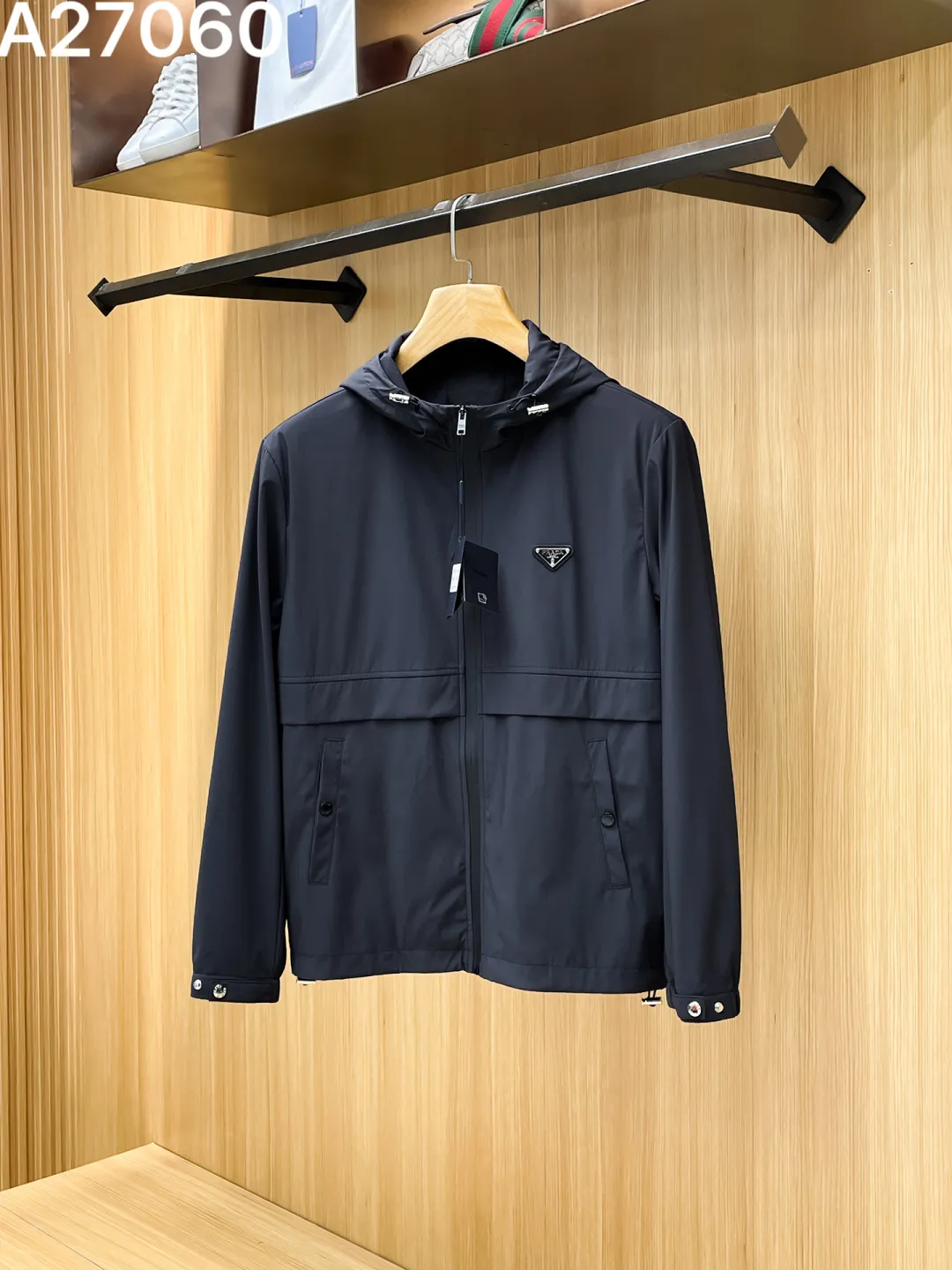 Logo-Appliqué Hooded Technical Jacket D21522762