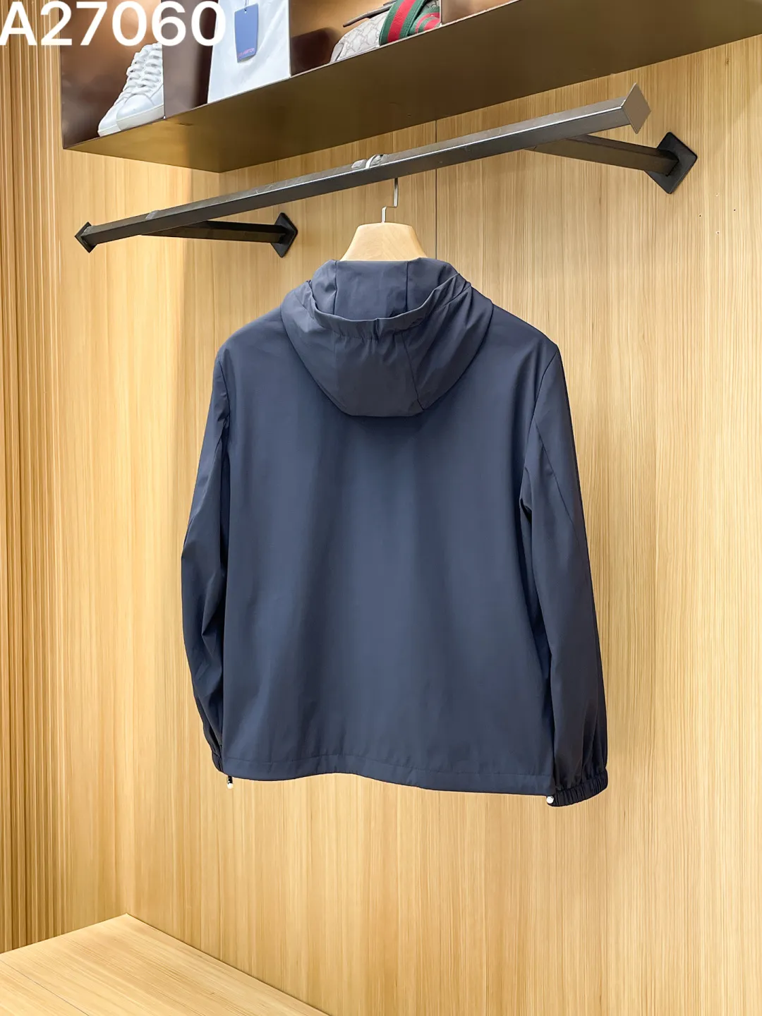 Logo-Appliqué Hooded Windbreaker Jacket D21522763 — view 2