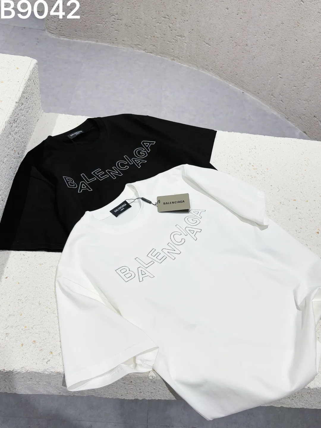 Embroidered Logo Cotton T-Shirt D8522842 — view 7
