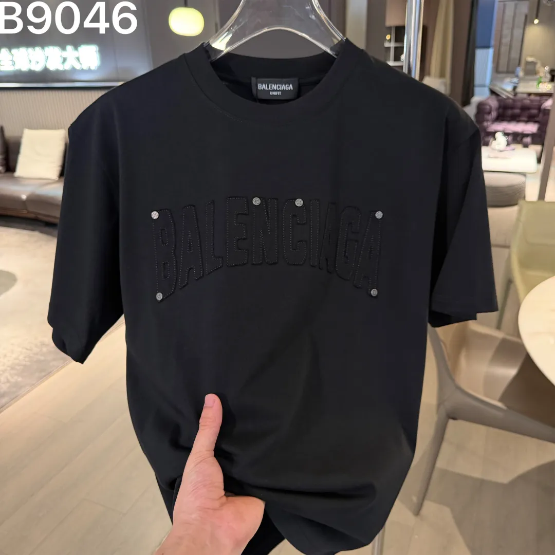 Embroidered Logo Cotton T-Shirt D8522837 — view 2