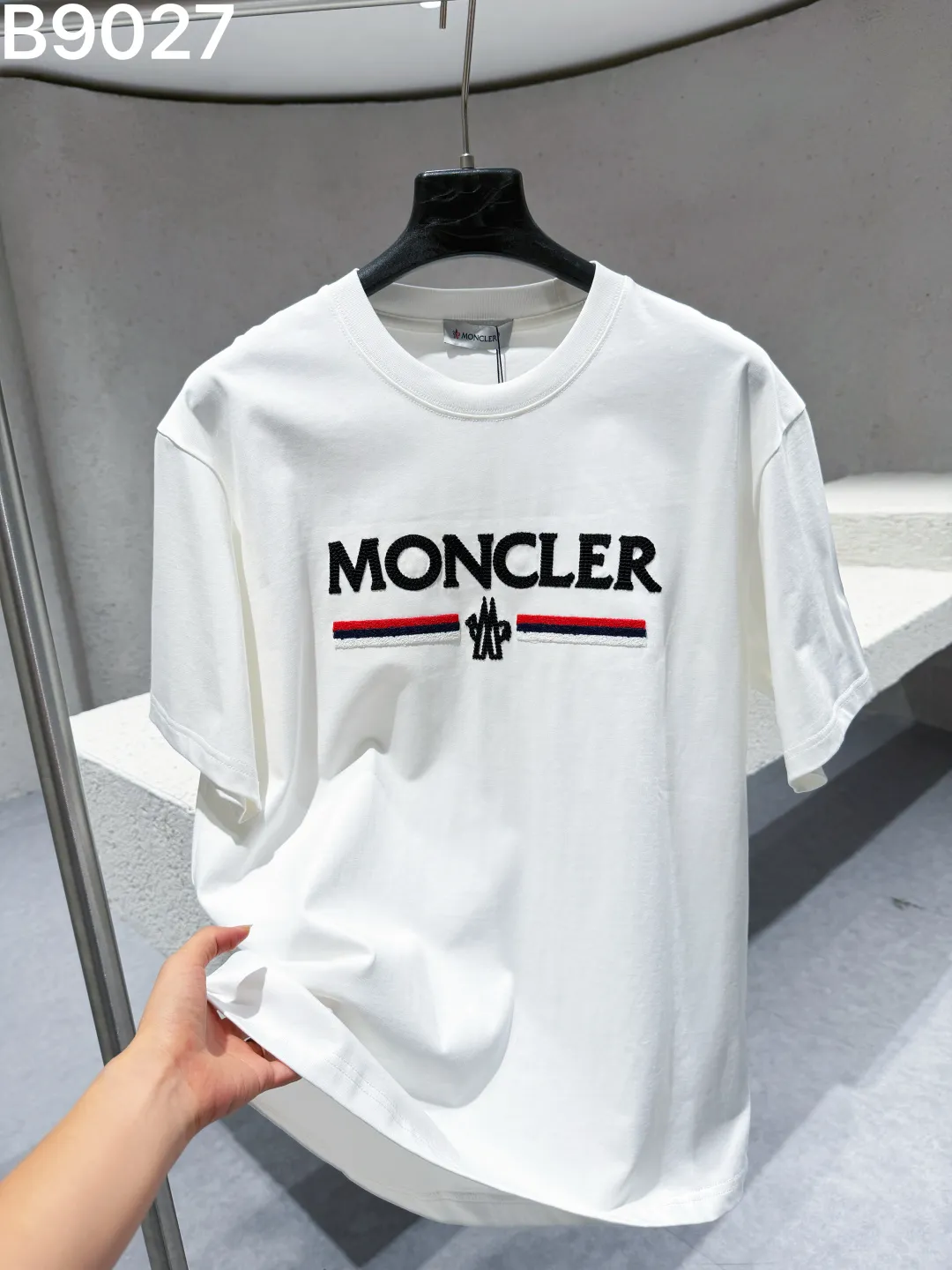 Embroidered Logo Cotton T-Shirt D8522851