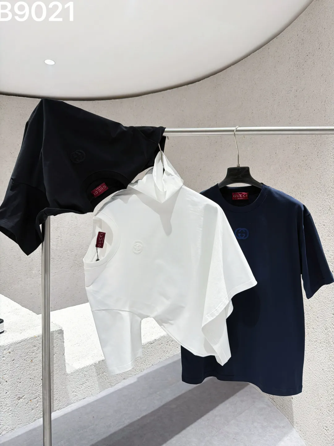 Embroidered Interlocking G Cotton T-Shirt D9022814 — view 5