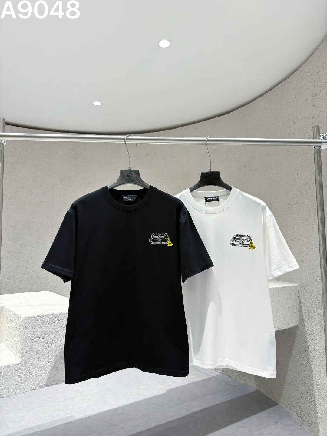 Embroidered Logo Cotton T-Shirt D9022841 — view 3