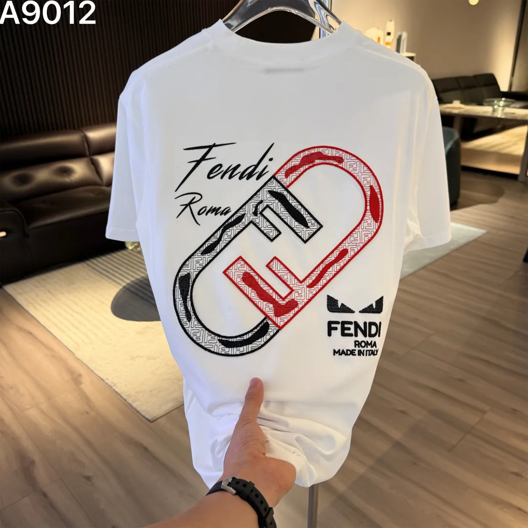 Logo Embroidered Cotton T-Shirt D9022827 — view 4