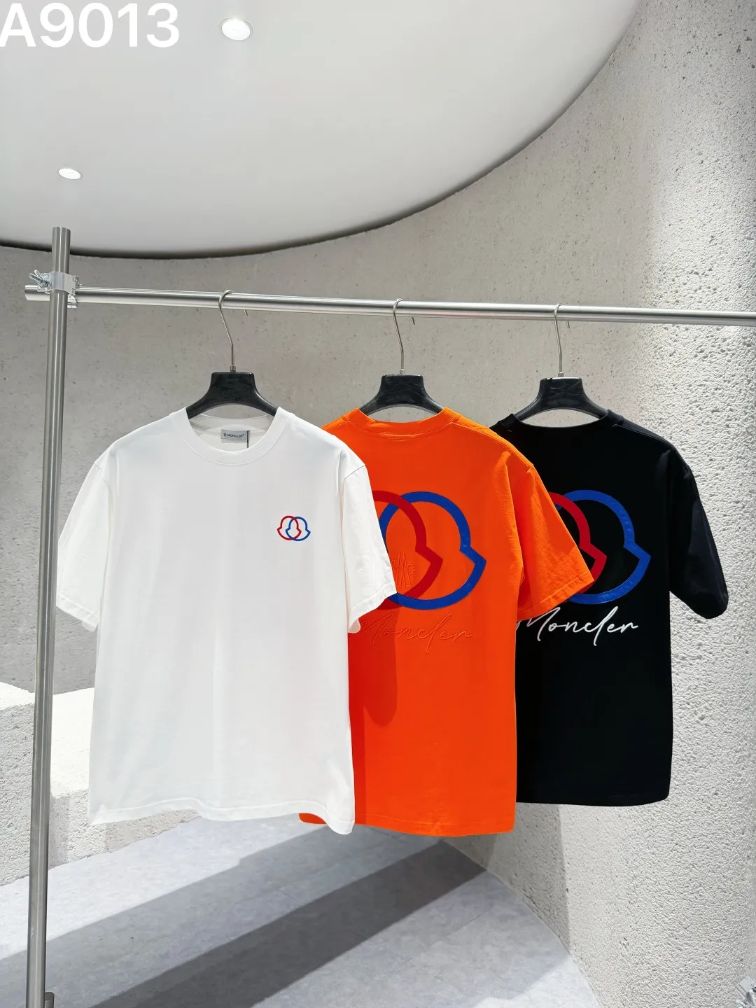 Embroidered Logo Cotton T-Shirt D9022852 — view 4