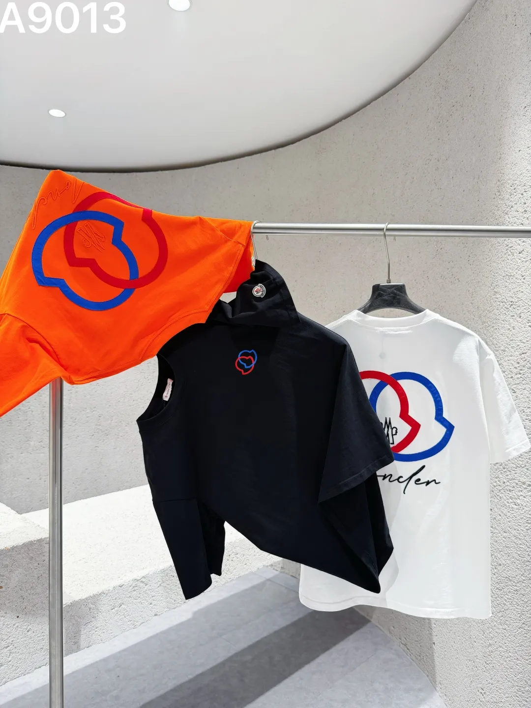 Embroidered Logo Cotton T-Shirt D9022852 — view 5