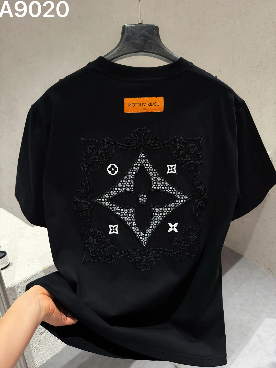 Embroidered Monogram Cotton T-Shirt D9022850 — view 4