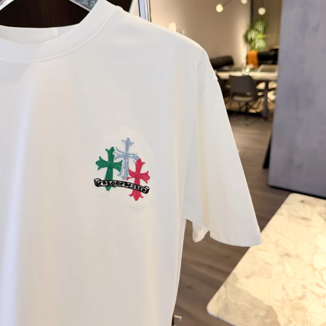Embroidered Triple Cross Logo T-Shirt D9522823 — view 3