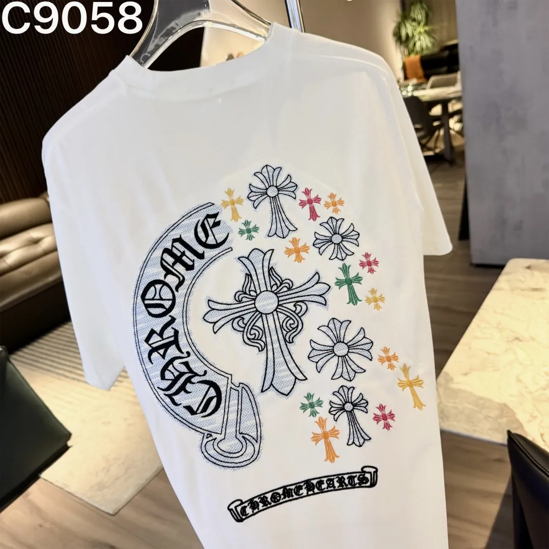 Embroidered Triple Cross Logo T-Shirt D9522823 — view 6
