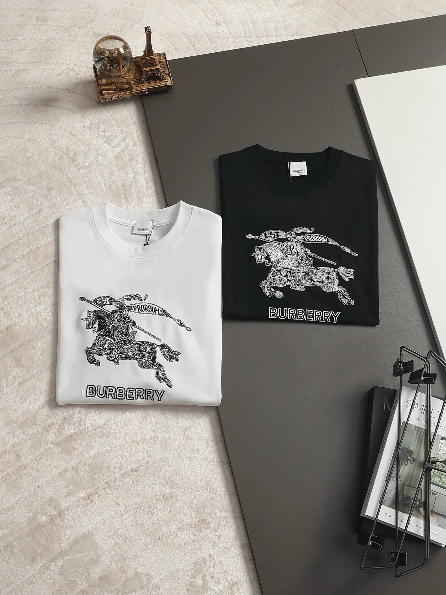 Embroidered Equestrian Knight Logo T-Shirt D13521474 — view 2
