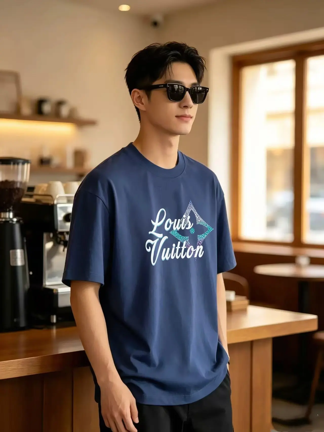 Gradient Script Logo Cotton T-Shirt D13521620 — view 6