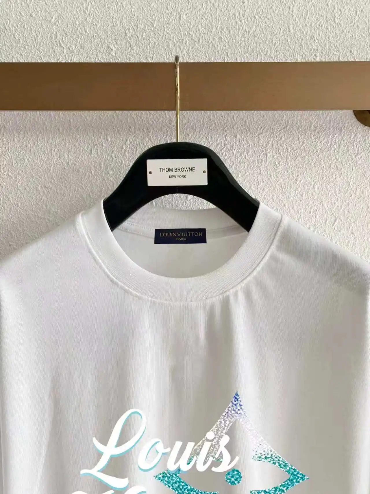 Gradient Script Logo Cotton T-Shirt D13521618 — view 3