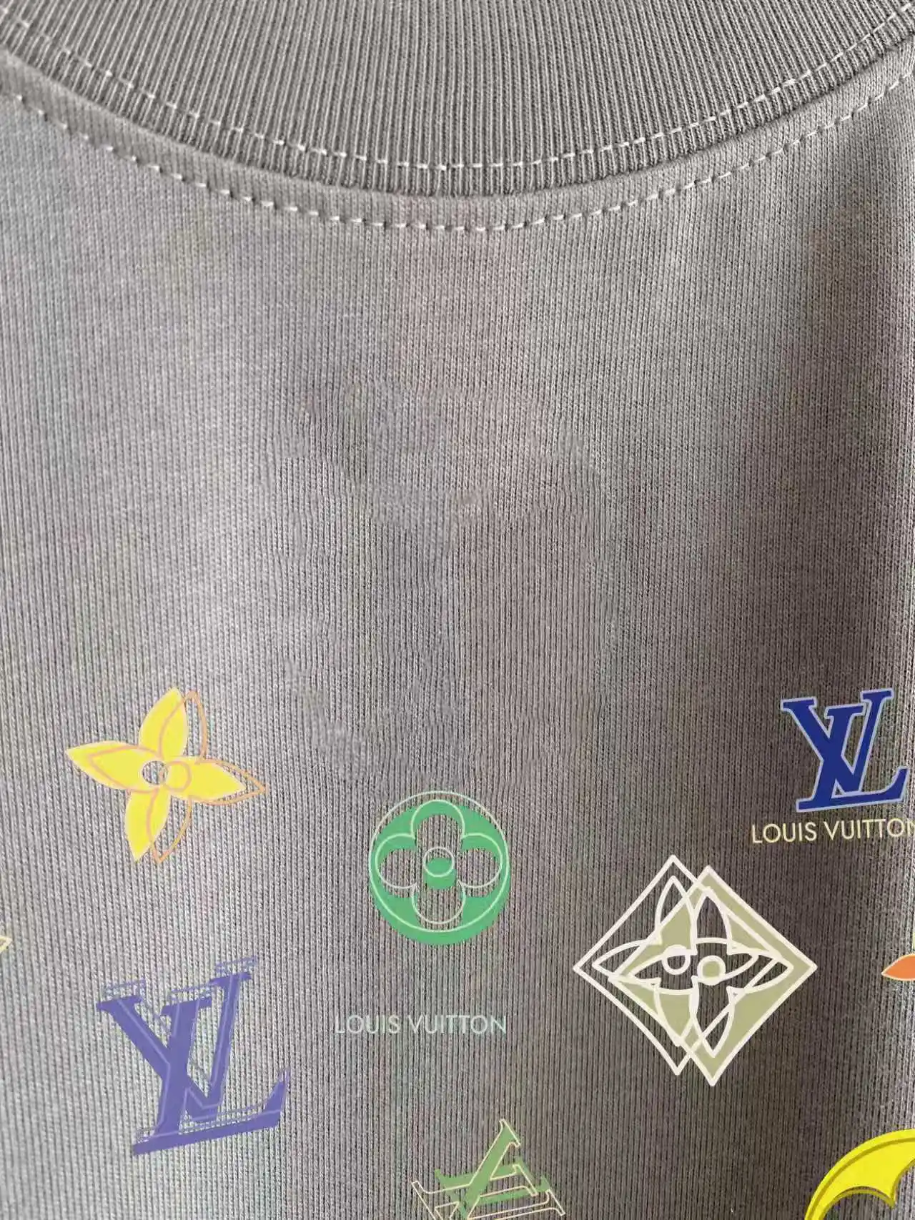 Monogram Element Graphic Print T-Shirt D13521431 — view 4