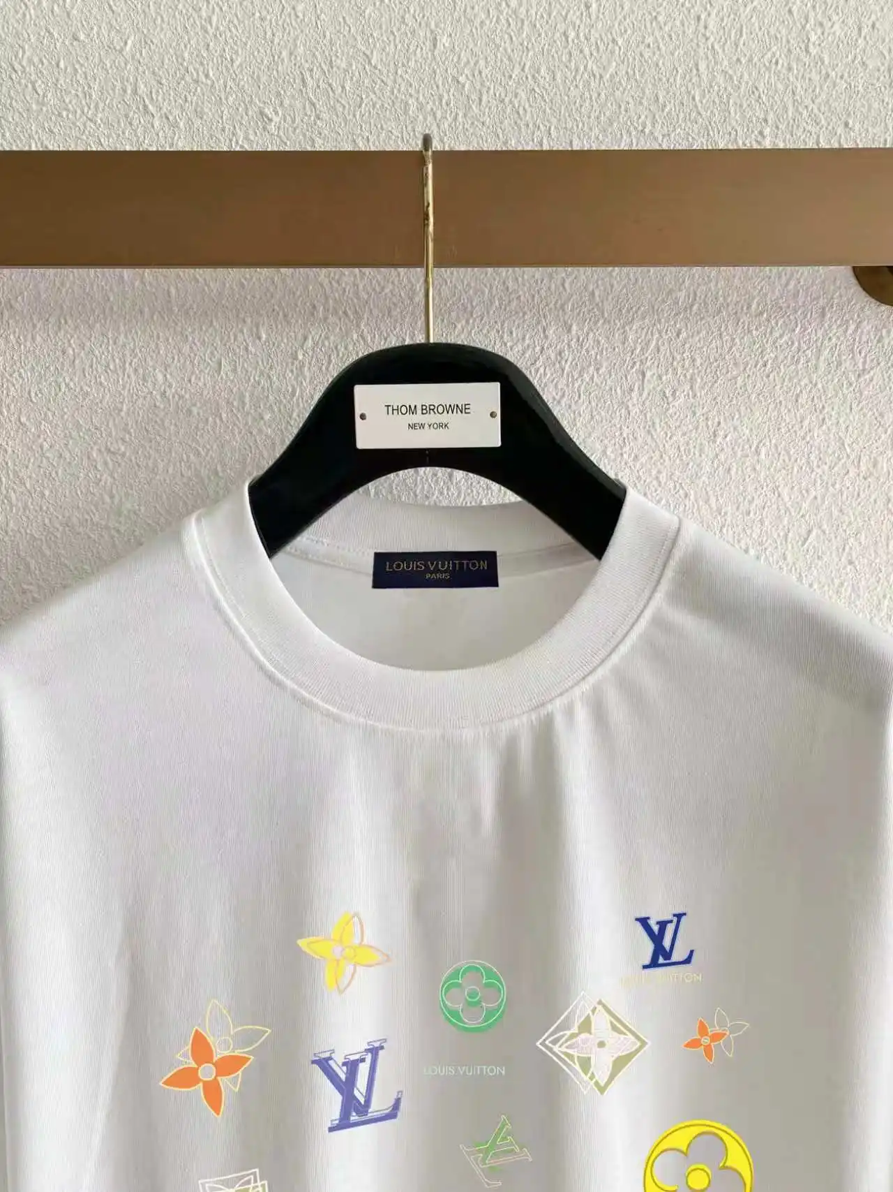 Monogram Badge Print Cotton T-Shirt D13521430 — view 3