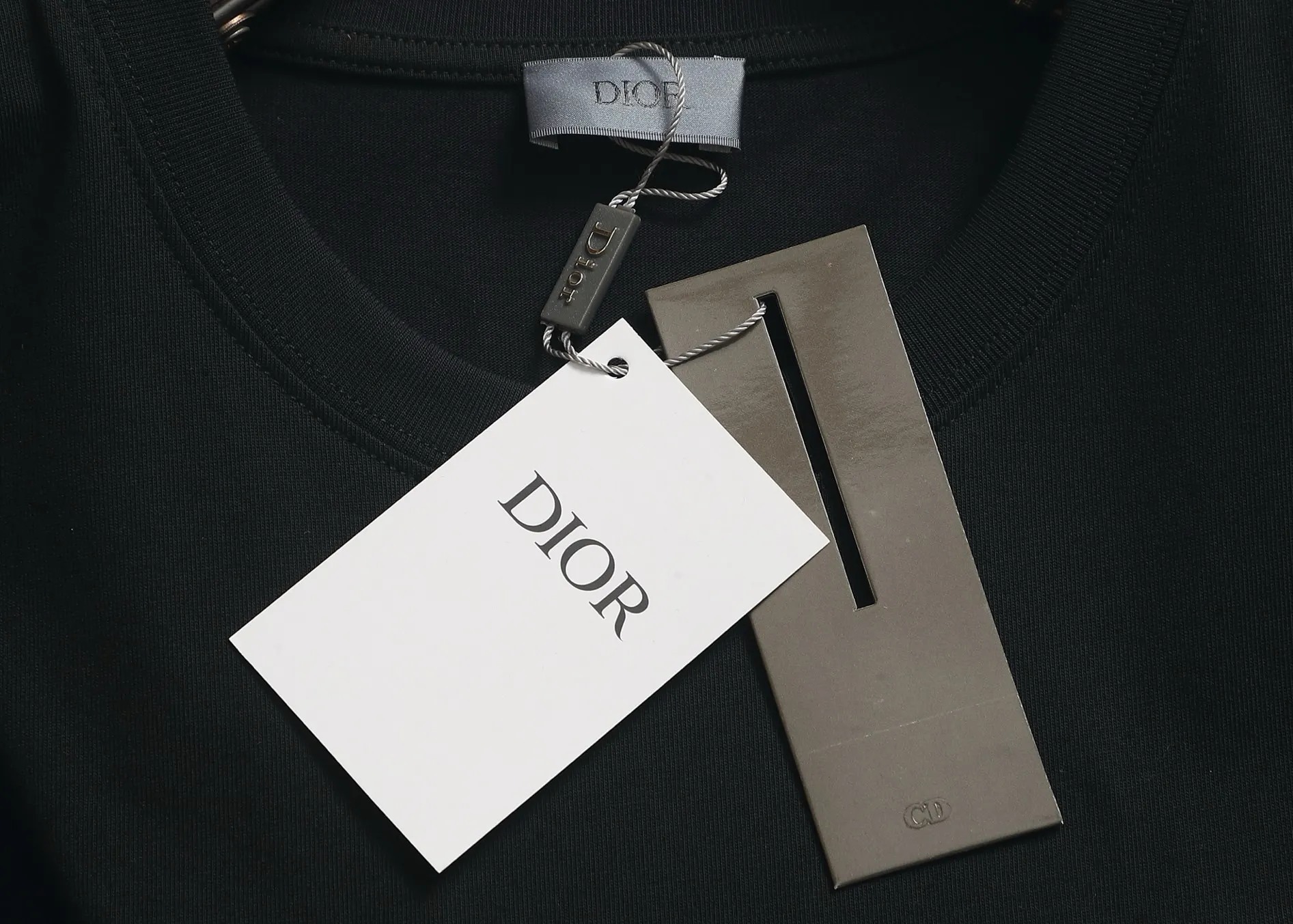 Floral Logo Embroidery Crew-Neck T-Shirt D13521460 — view 7