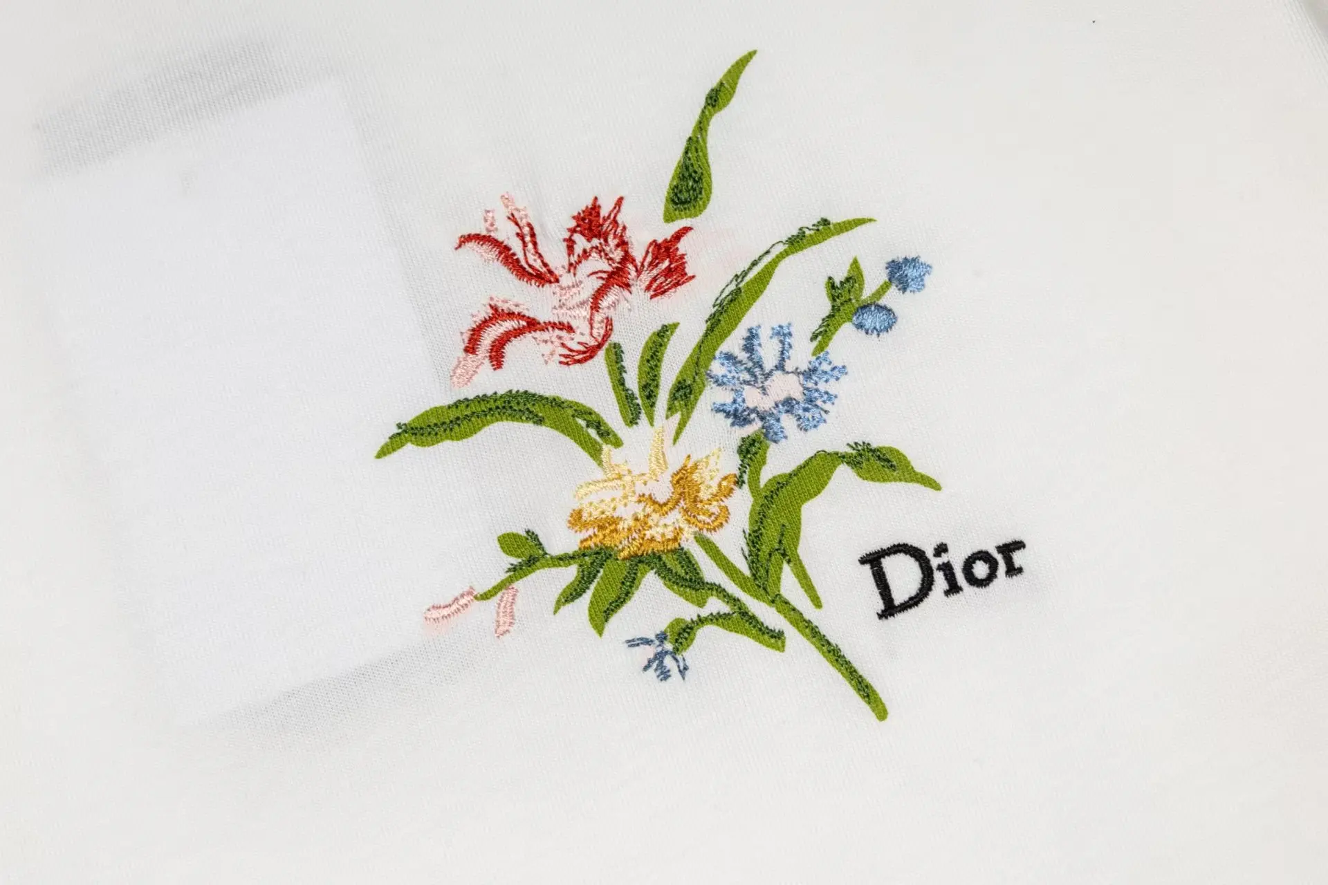 Logo Graphic Print Cotton T-Shirt D13521461 — view 4