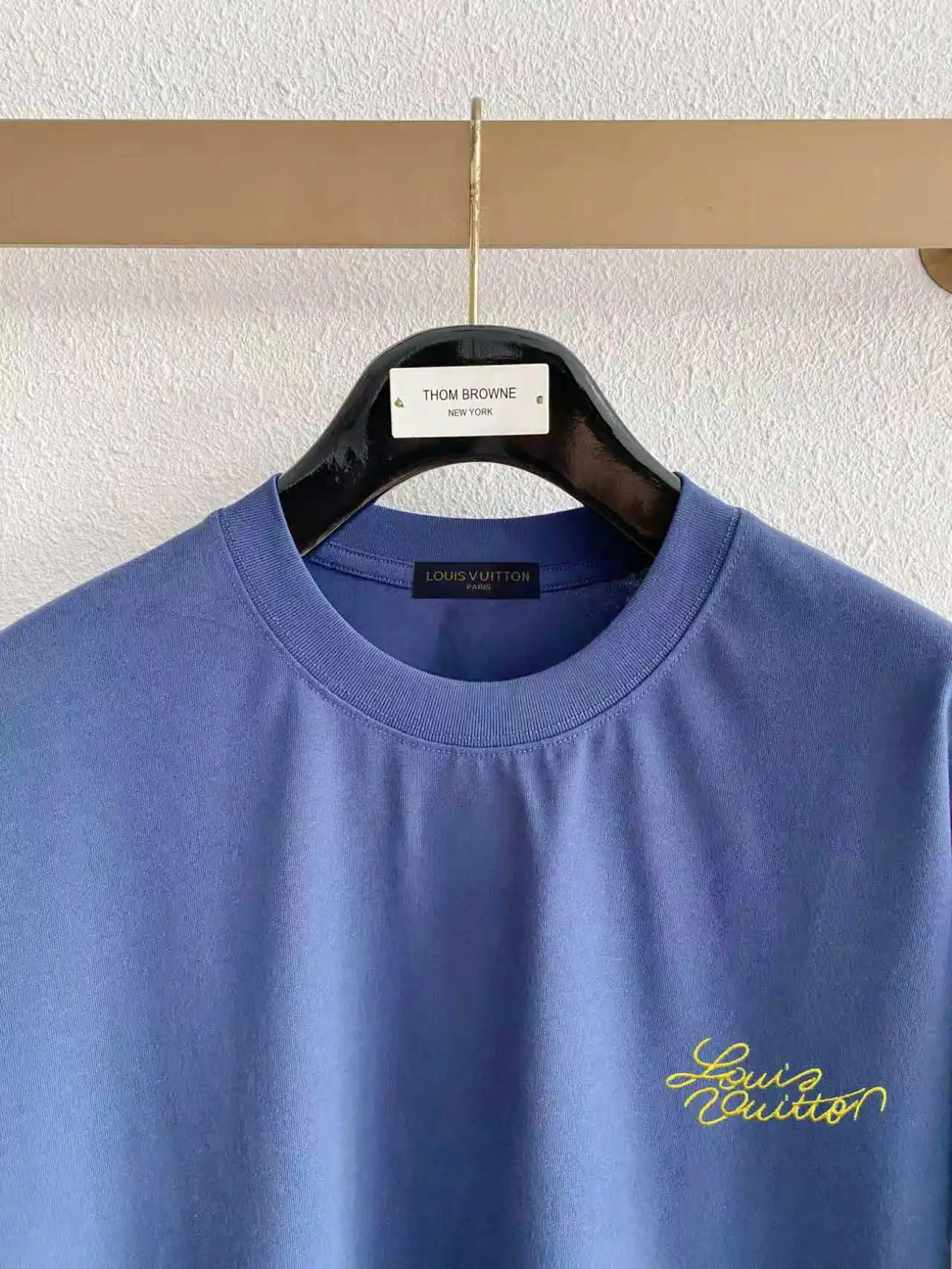 Signature Embroidered Graphic Print T-Shirt D14021612 — view 3