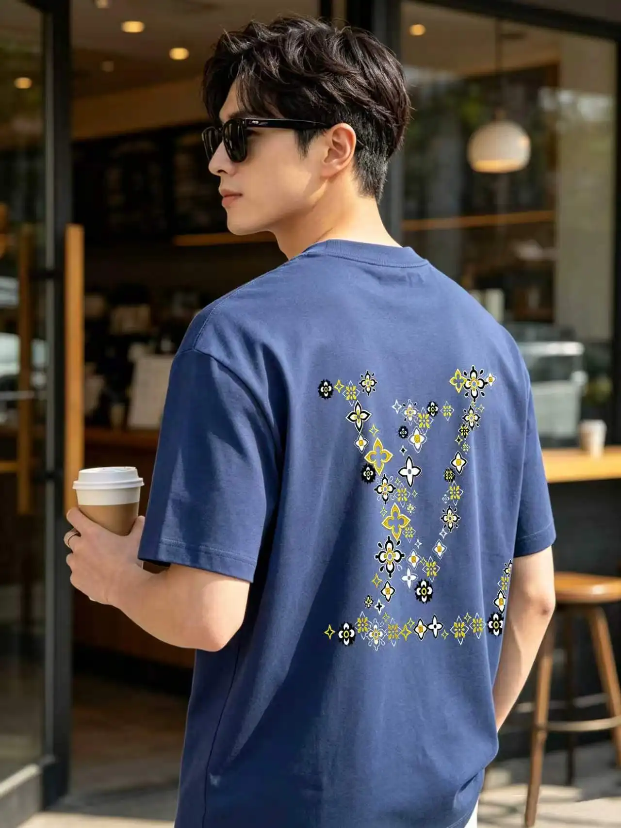 Signature Embroidered Graphic Print T-Shirt D14021612 — view 6