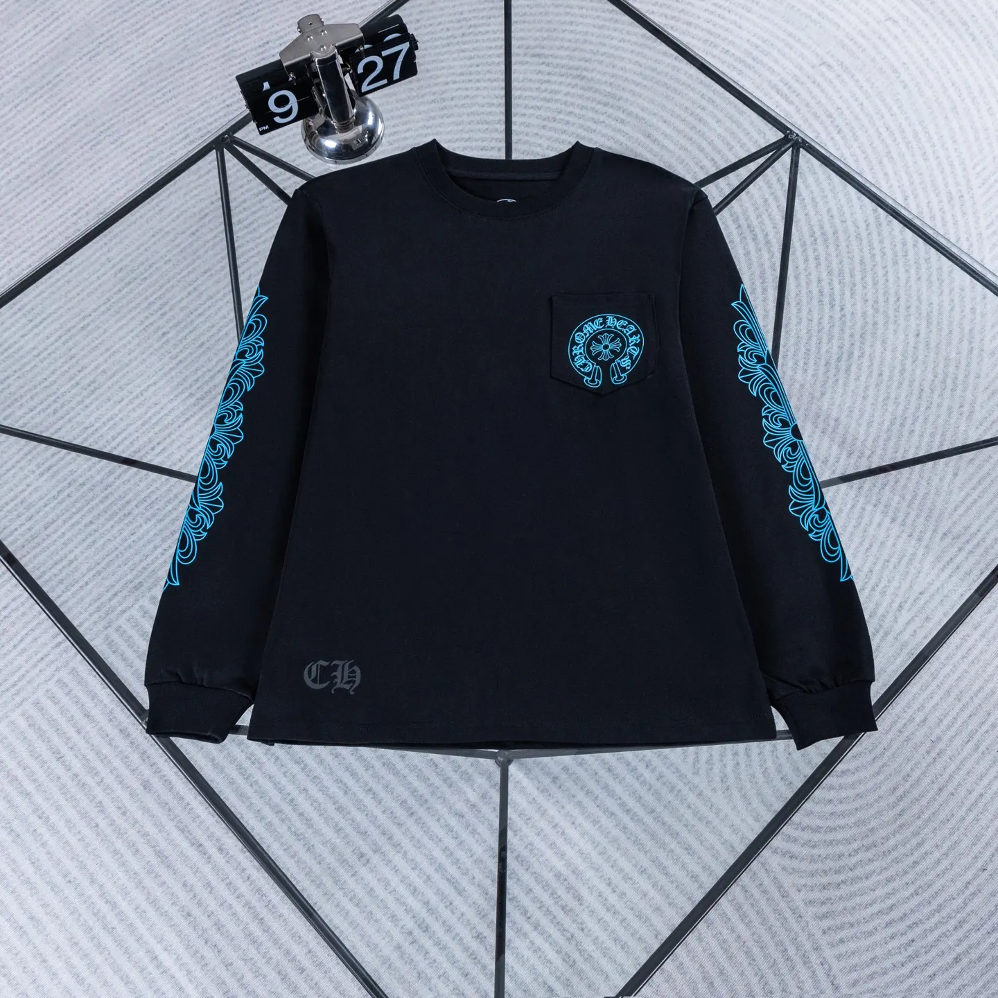 Chrome Hearts Horseshoe Logo Long-Sleeve T-Shirt D14022739
