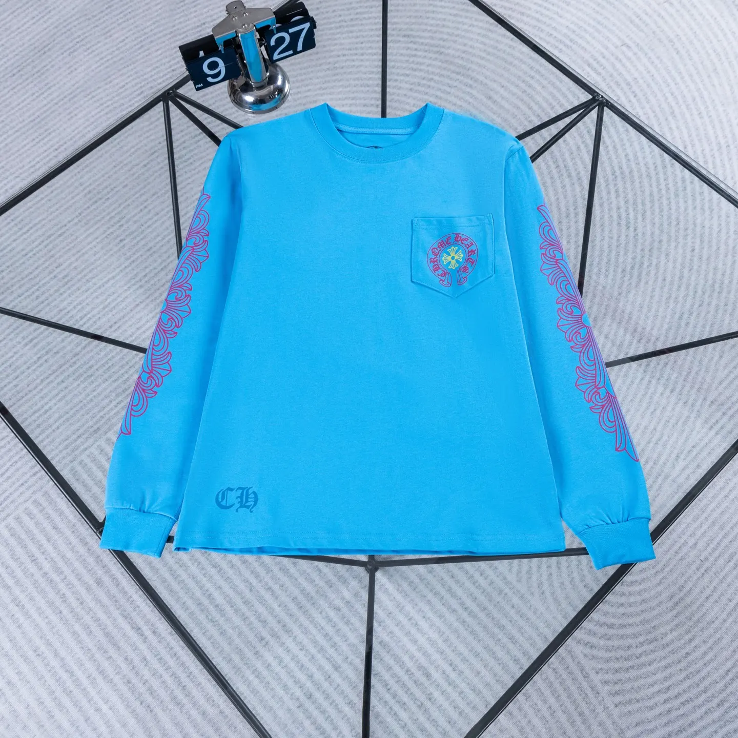 Miami Limited Edition Long-Sleeve T-Shirt D14022719