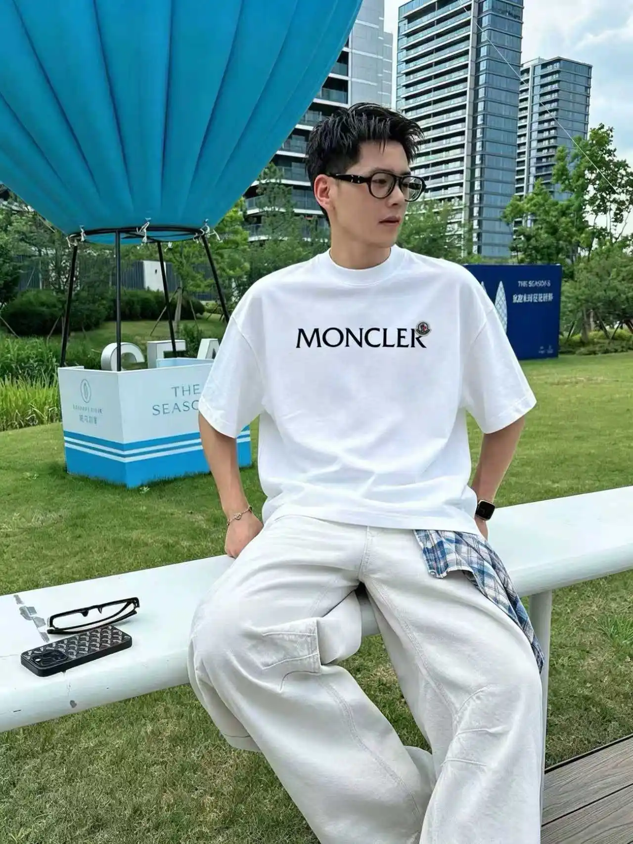 Logo Flocked Cotton T-Shirt D14021403 — view 5