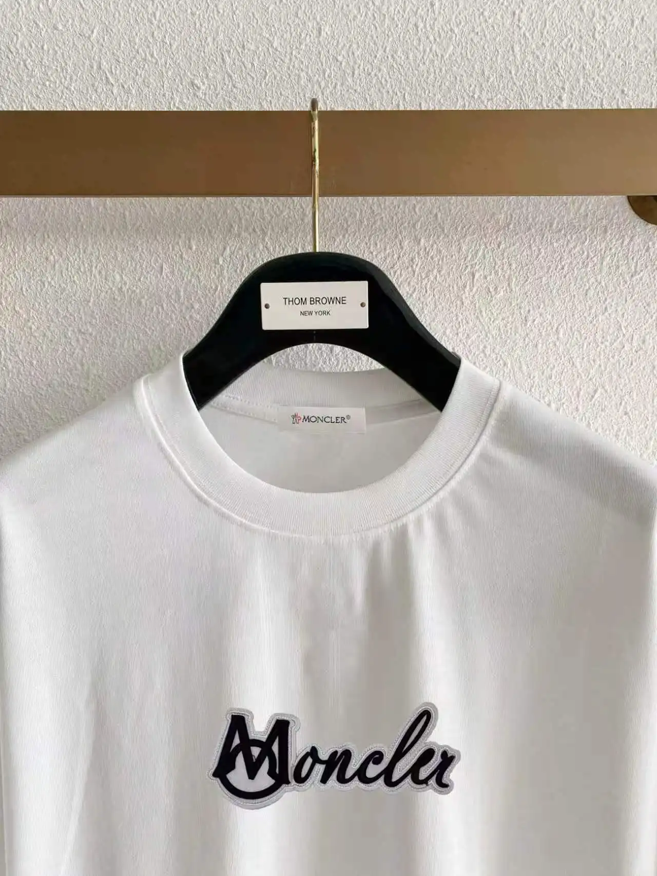 Logo Embroidered Cotton T-Shirt D14021406 — view 3