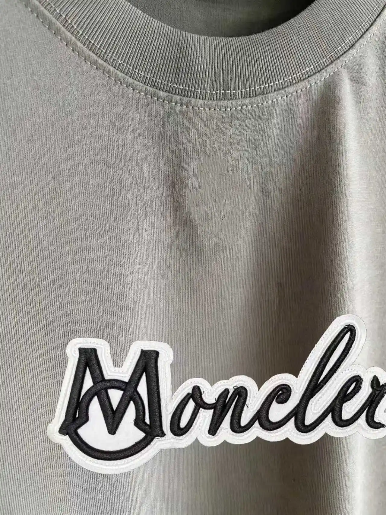 Logo Embroidered Cotton T-Shirt D14021408 — view 7