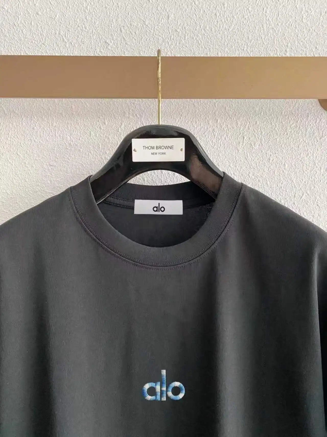 Embroidered Logo Cotton T-Shirt D14021417 — view 3