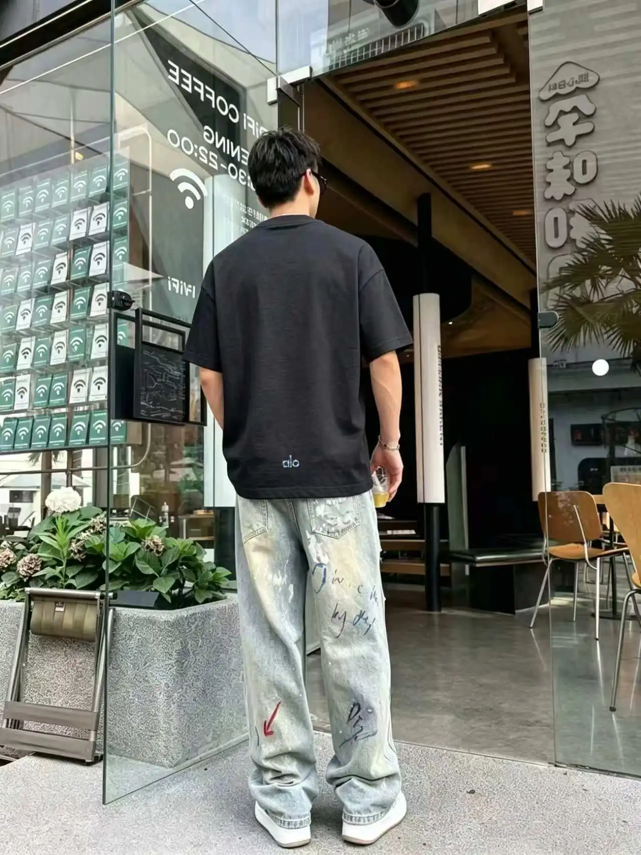 Embroidered Logo Cotton T-Shirt D14021417 — view 6