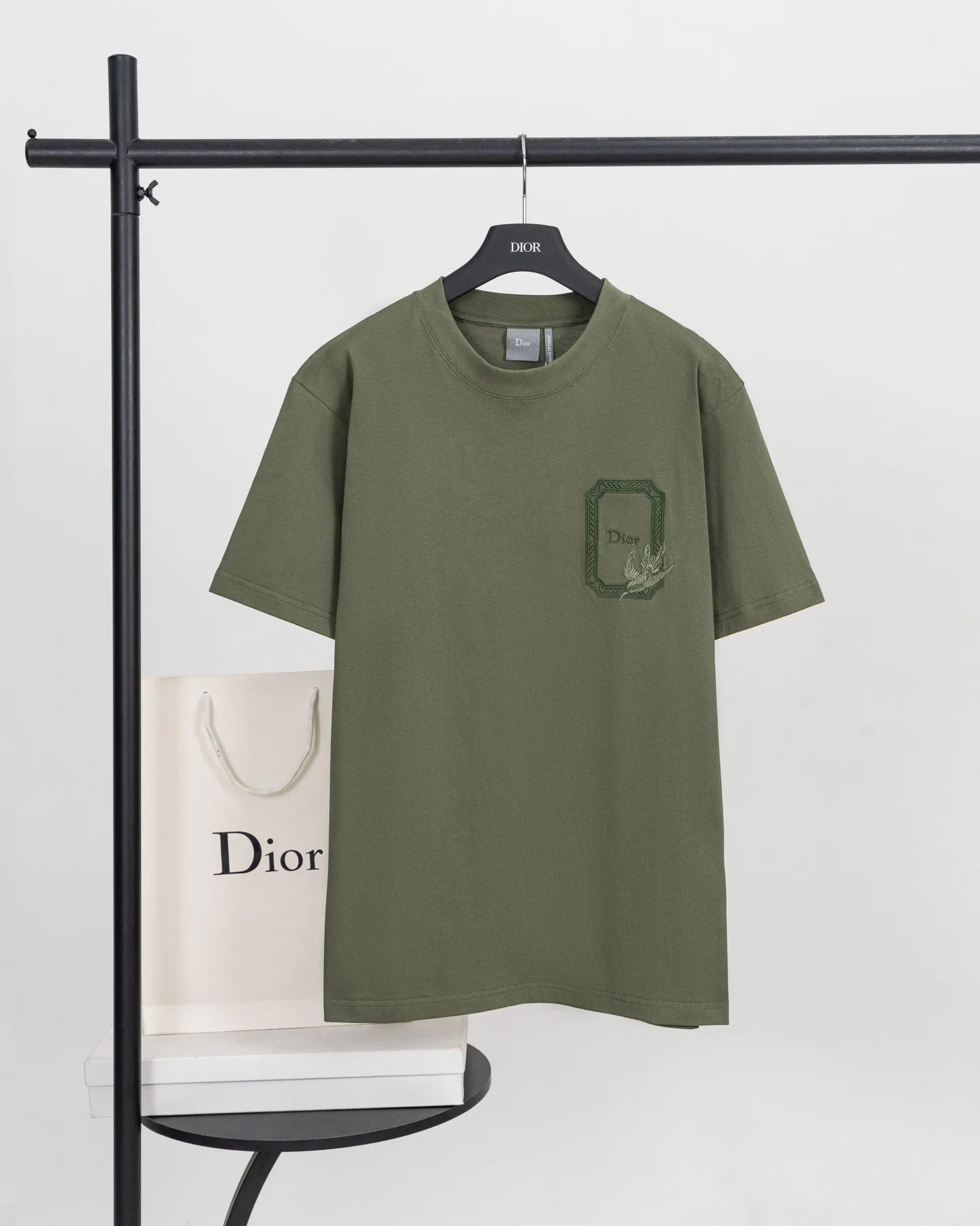 Hummingbird Médaillon Embroidered Cotton T-Shirt D14521162