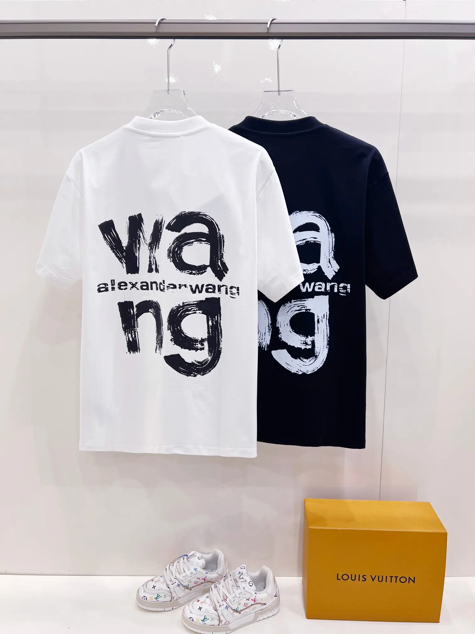 Graffiti Logo Print Cotton T-Shirt D15021440 — view 9