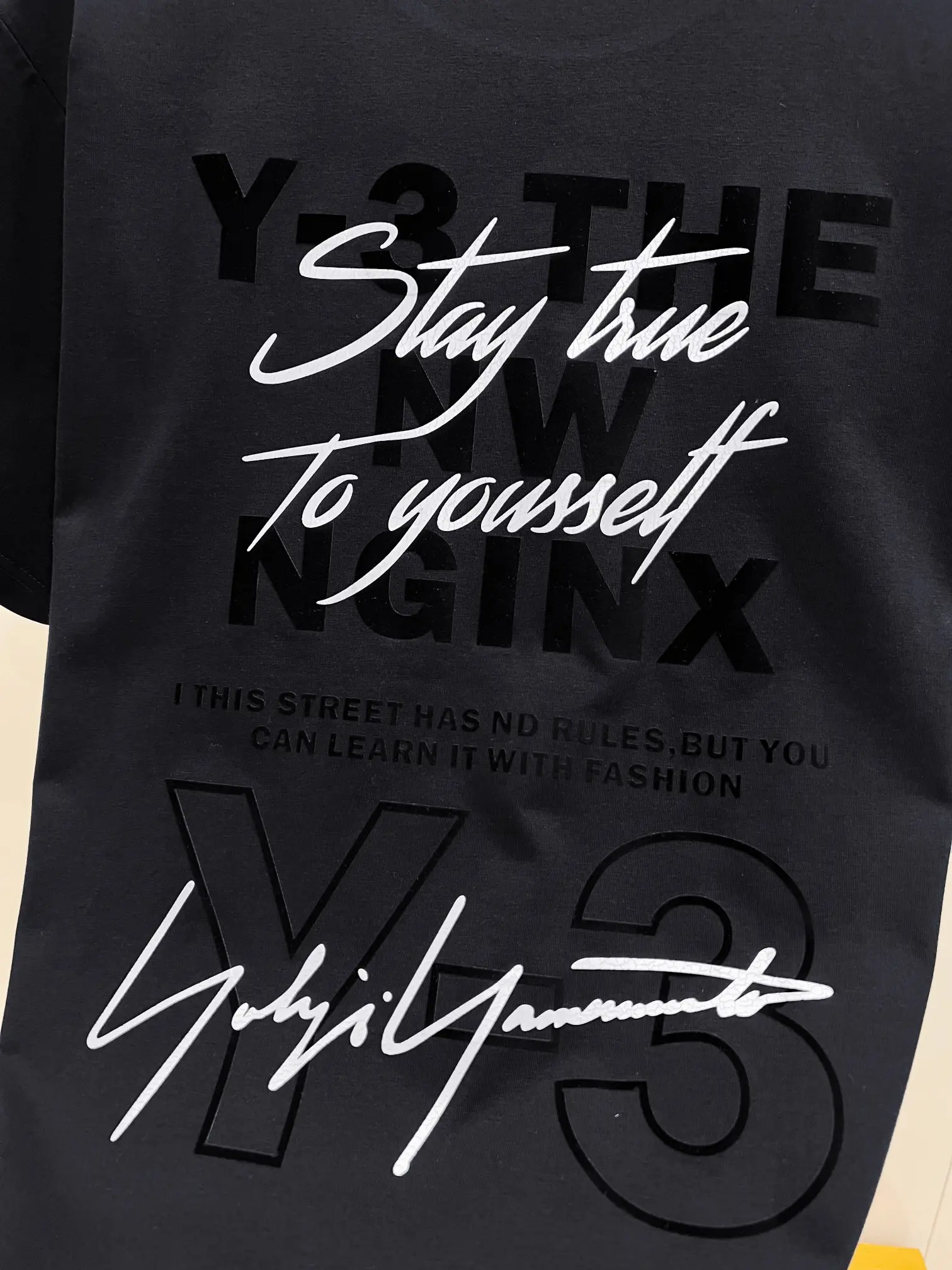 Y-3 Flocked Graphic Cotton-Blend T-Shirt D15021434 — view 5