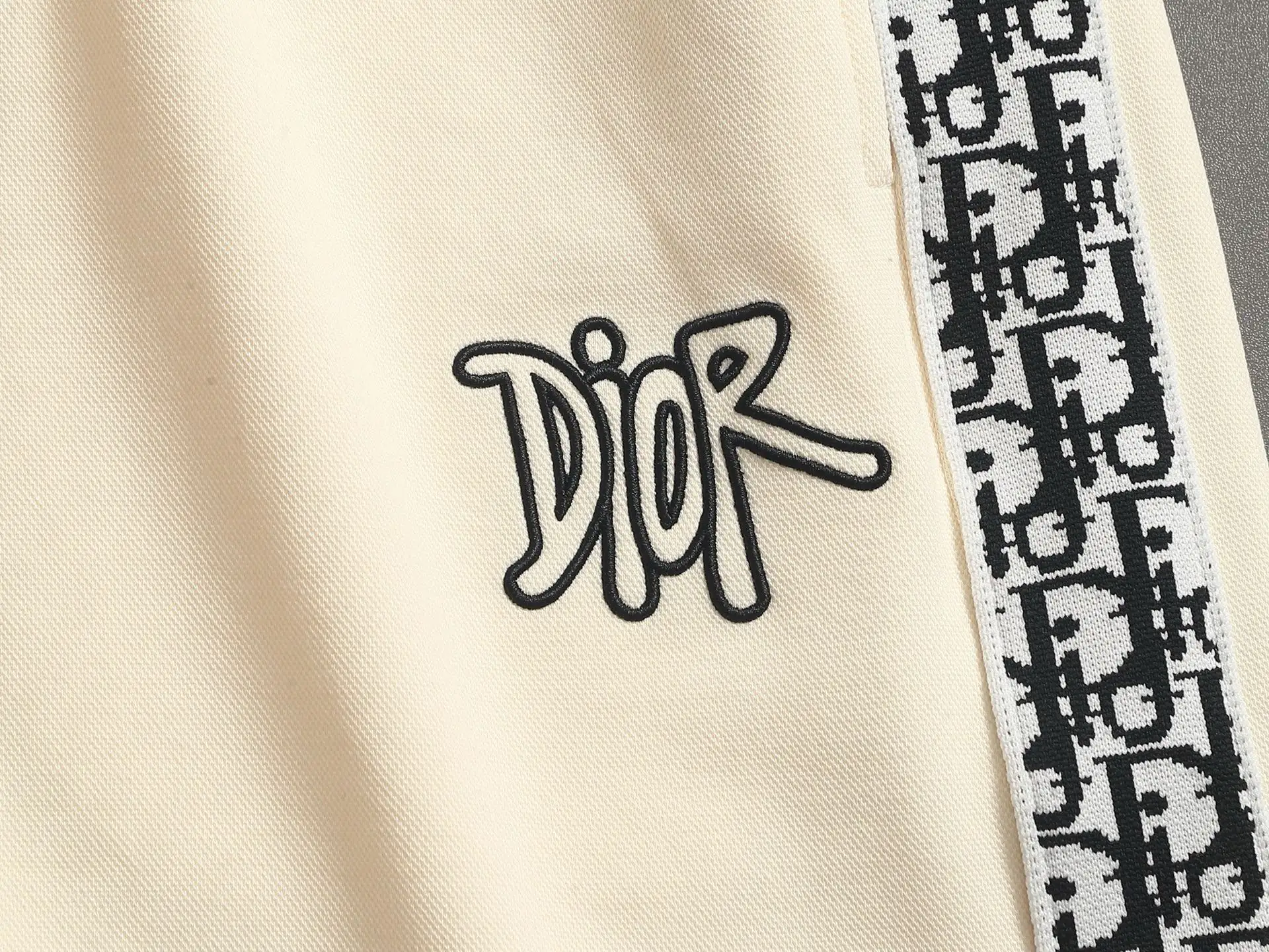 Oblique Logo Tape Cotton-Jersey Shorts D15521477 — view 4