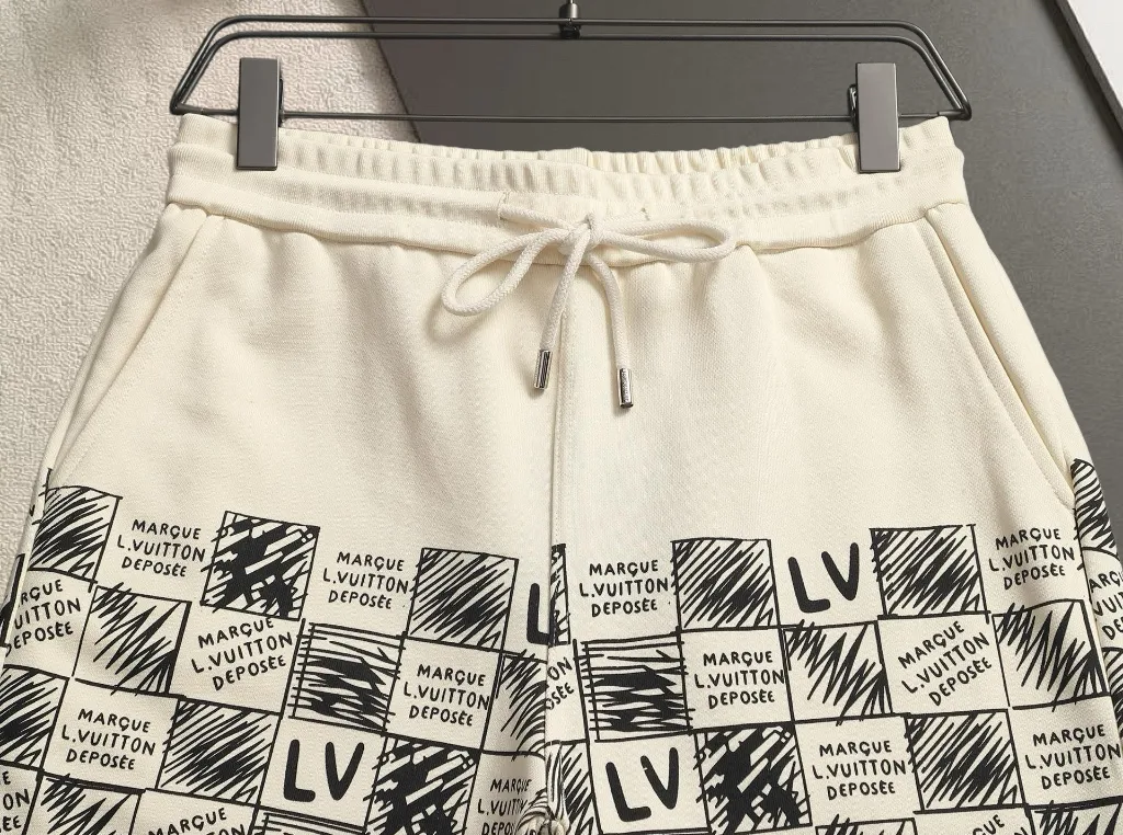 Damier Logo Print French Terry Shorts D15521481 — view 4