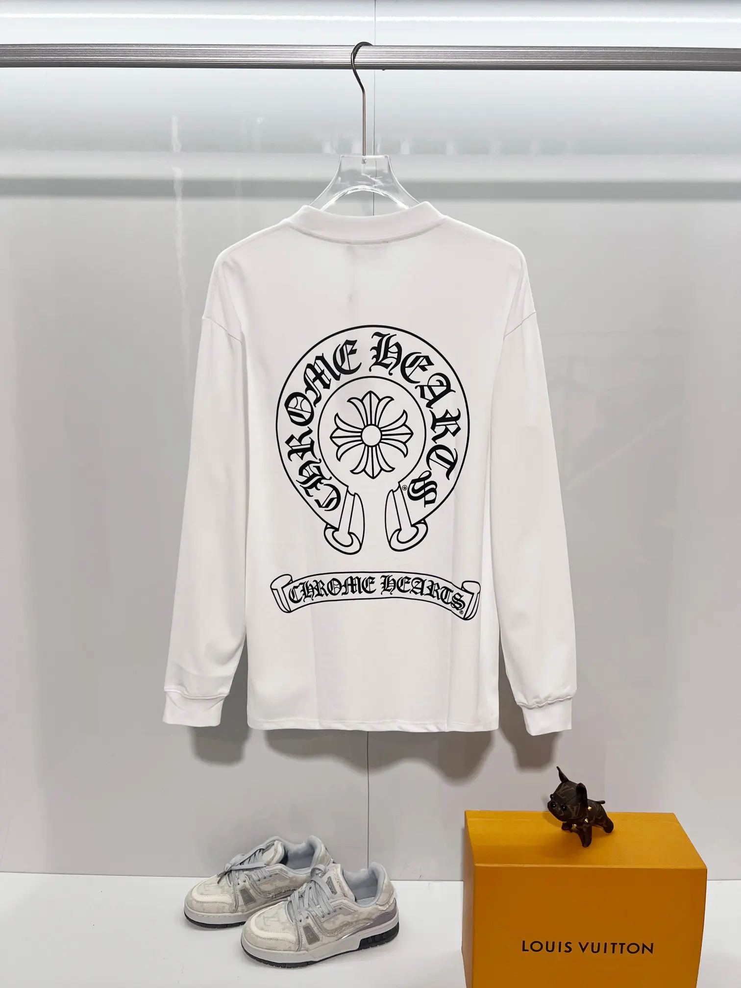 Horseshoe Logo Long-Sleeve Cotton T-Shirt D16024179 — view 2