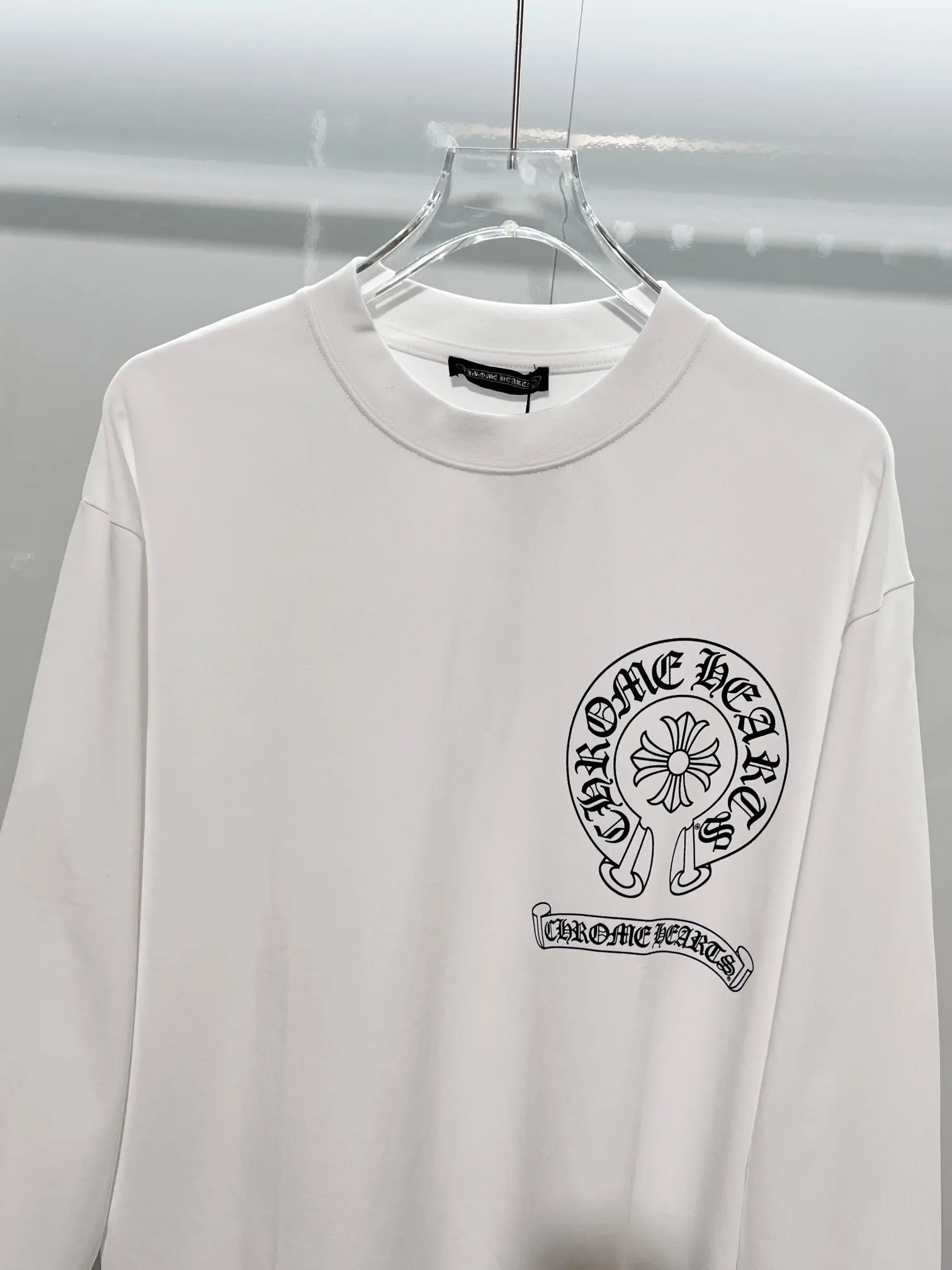 Horseshoe Logo Long-Sleeve Cotton T-Shirt D16024179 — view 3