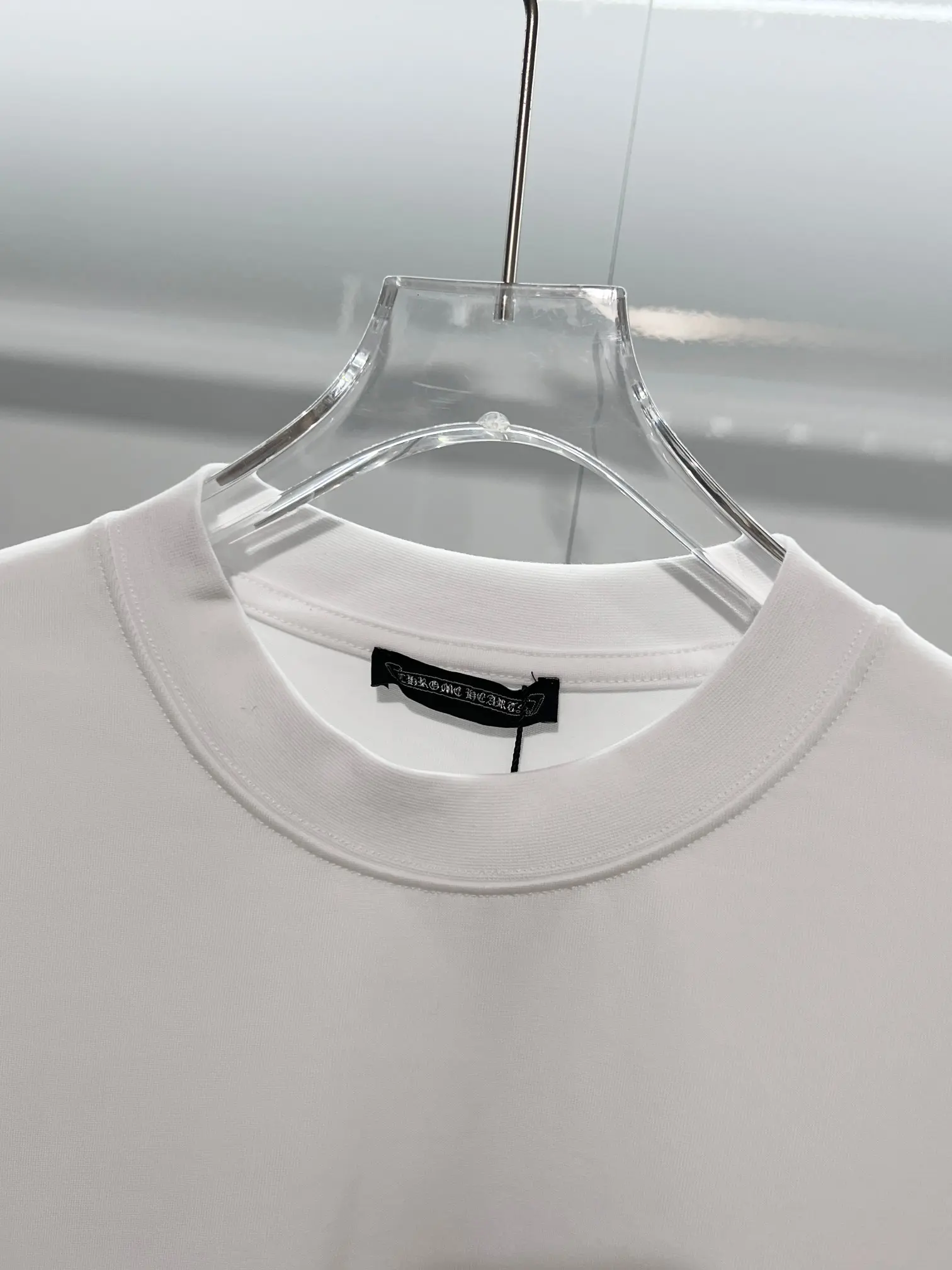 Horseshoe Logo Long-Sleeve Cotton T-Shirt D16024179 — view 8