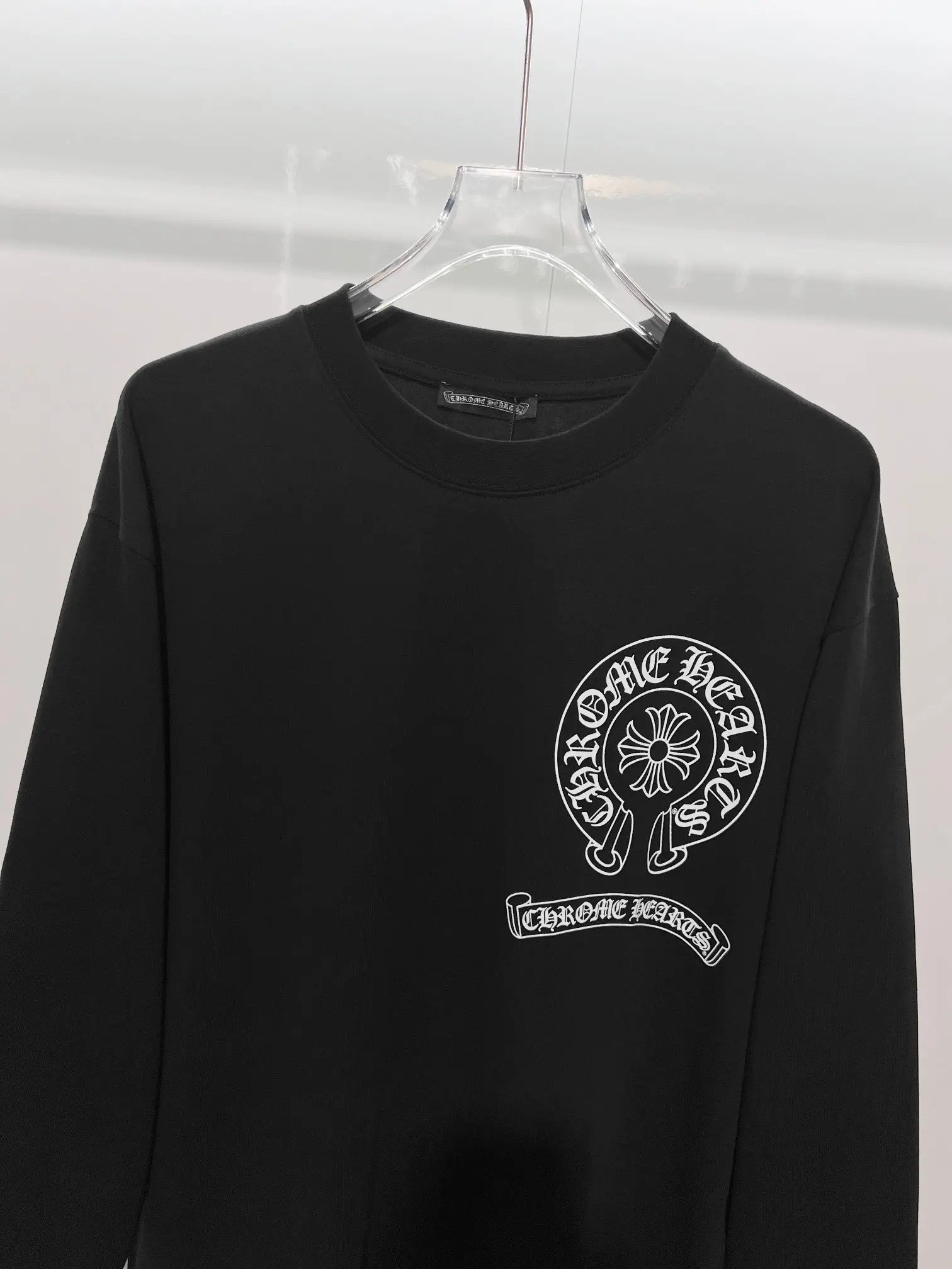 Horseshoe Logo Long-Sleeve Cotton T-Shirt D16024178 — view 3