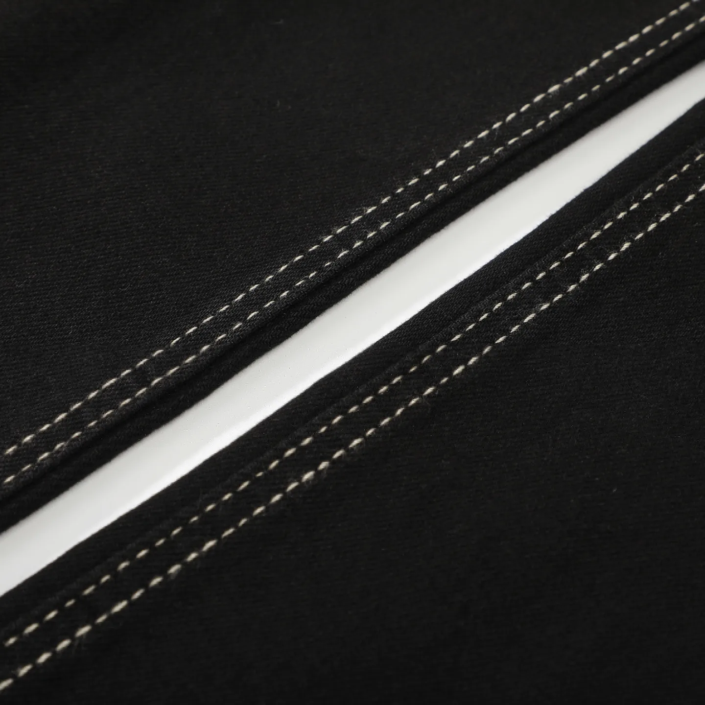 Contrast Stitch Flared Stretch Jeans D16023088 — view 6