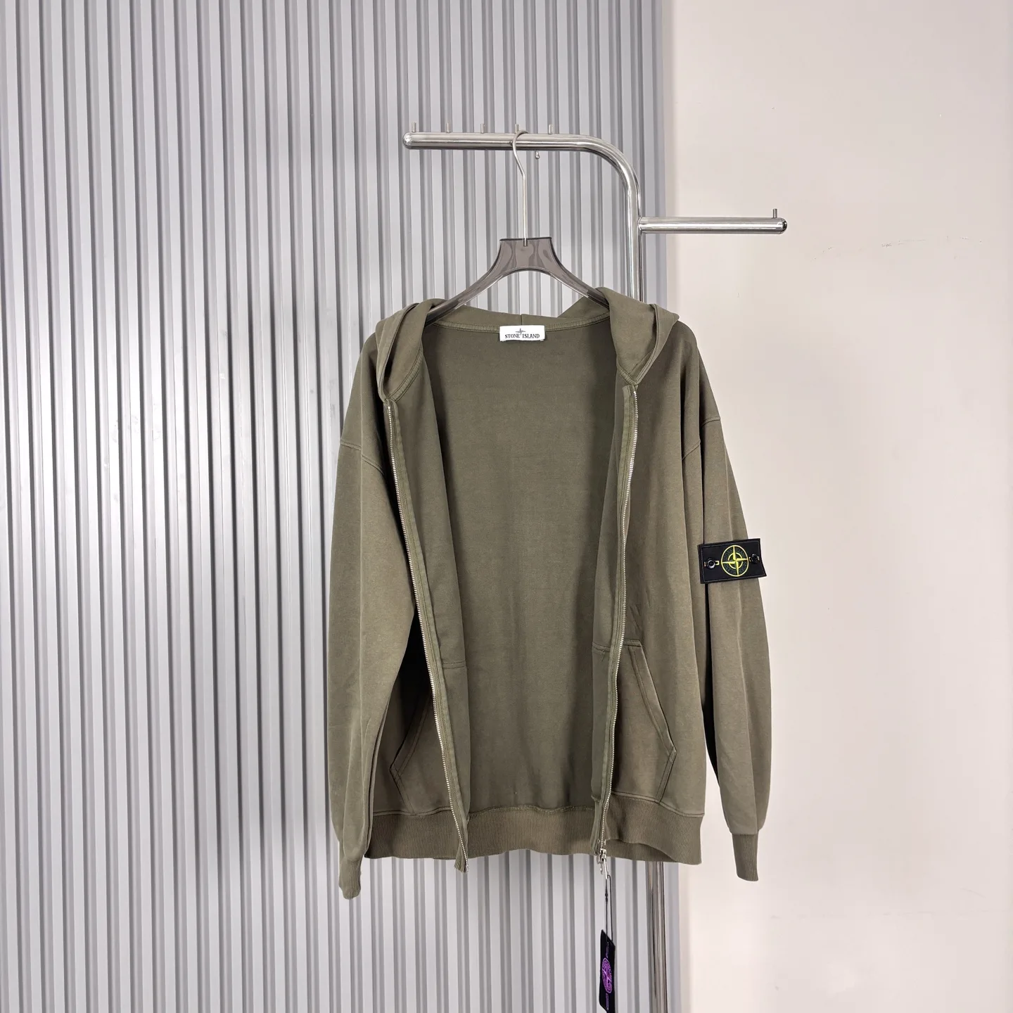Garment-Dyed Zip-Up Hoodie D16022760 — view 7