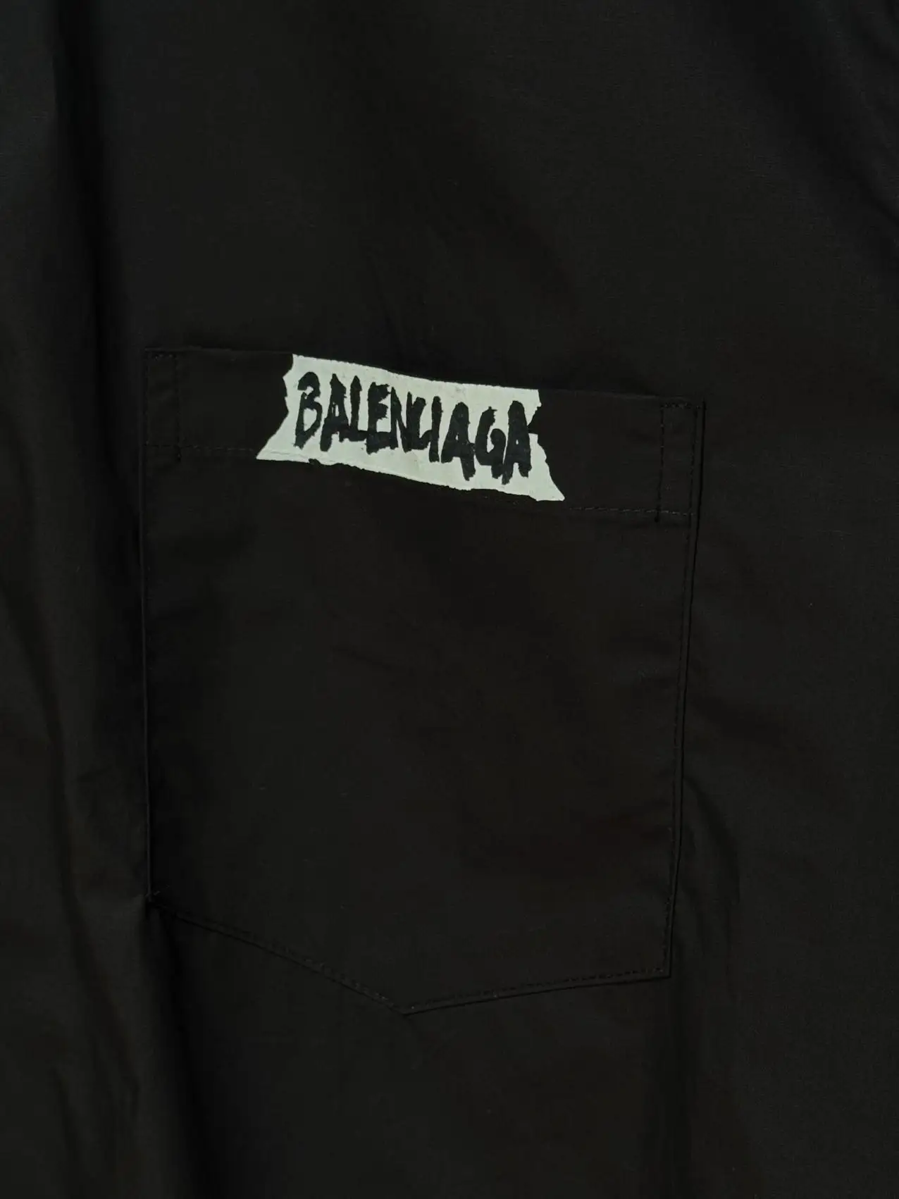 Tape Logo Oversized Short-Sleeve Shirt D16521130 — view 7