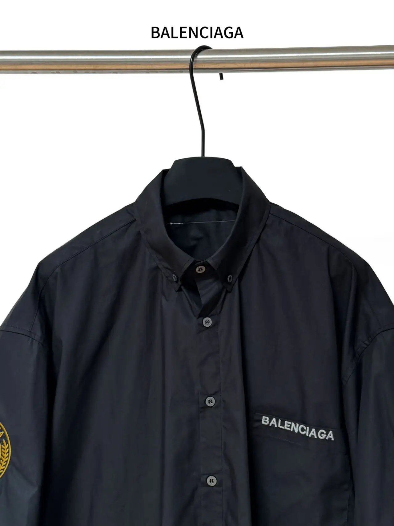 Balenciaga Embroidered Crest Short-Sleeve Shirt D16521136 — view 4