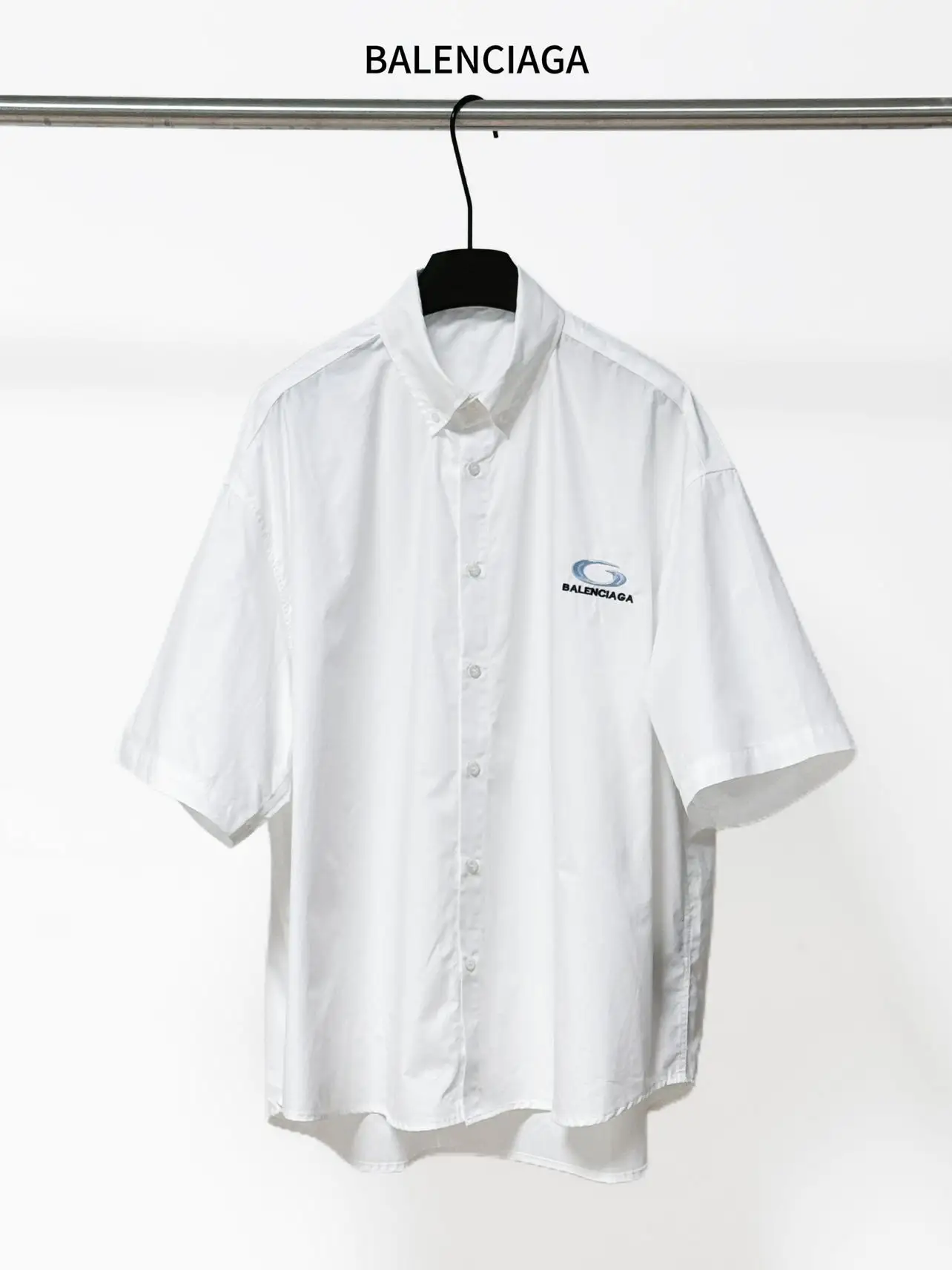 Embroidered Logo Short-Sleeve Cotton Shirt D16521131