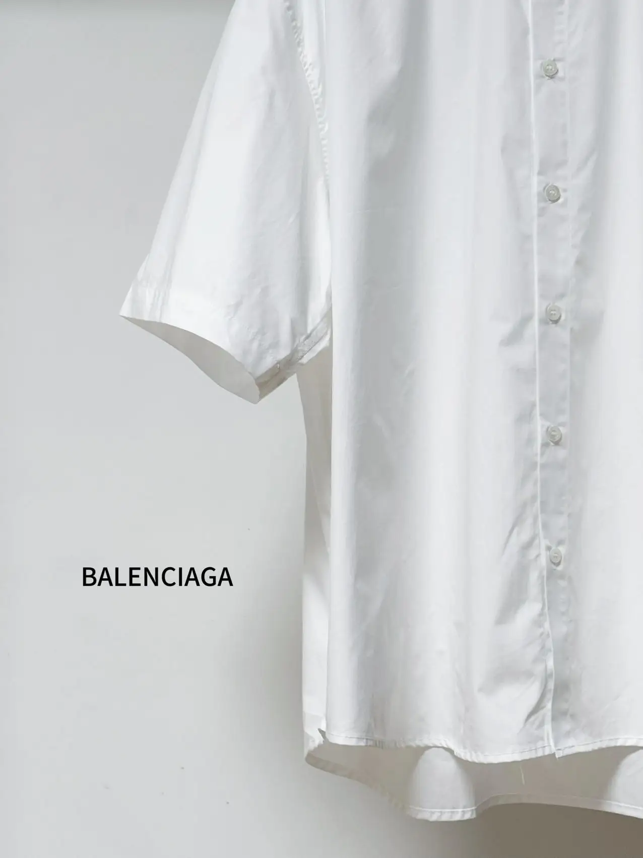 Embroidered Logo Short-Sleeve Cotton Shirt D16521131 — view 6