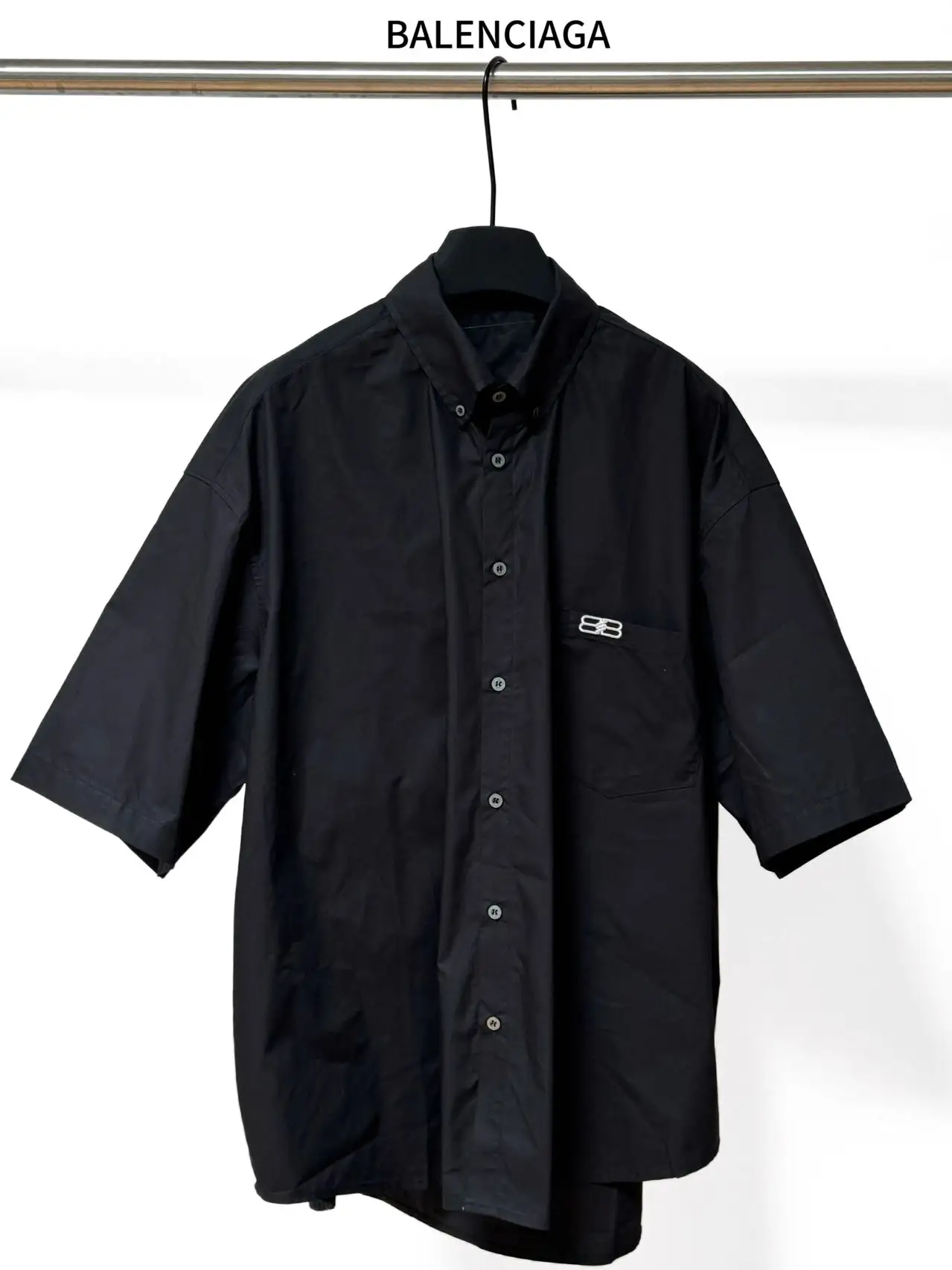 BB Logo Embroidered Short-Sleeve Shirt D16521134