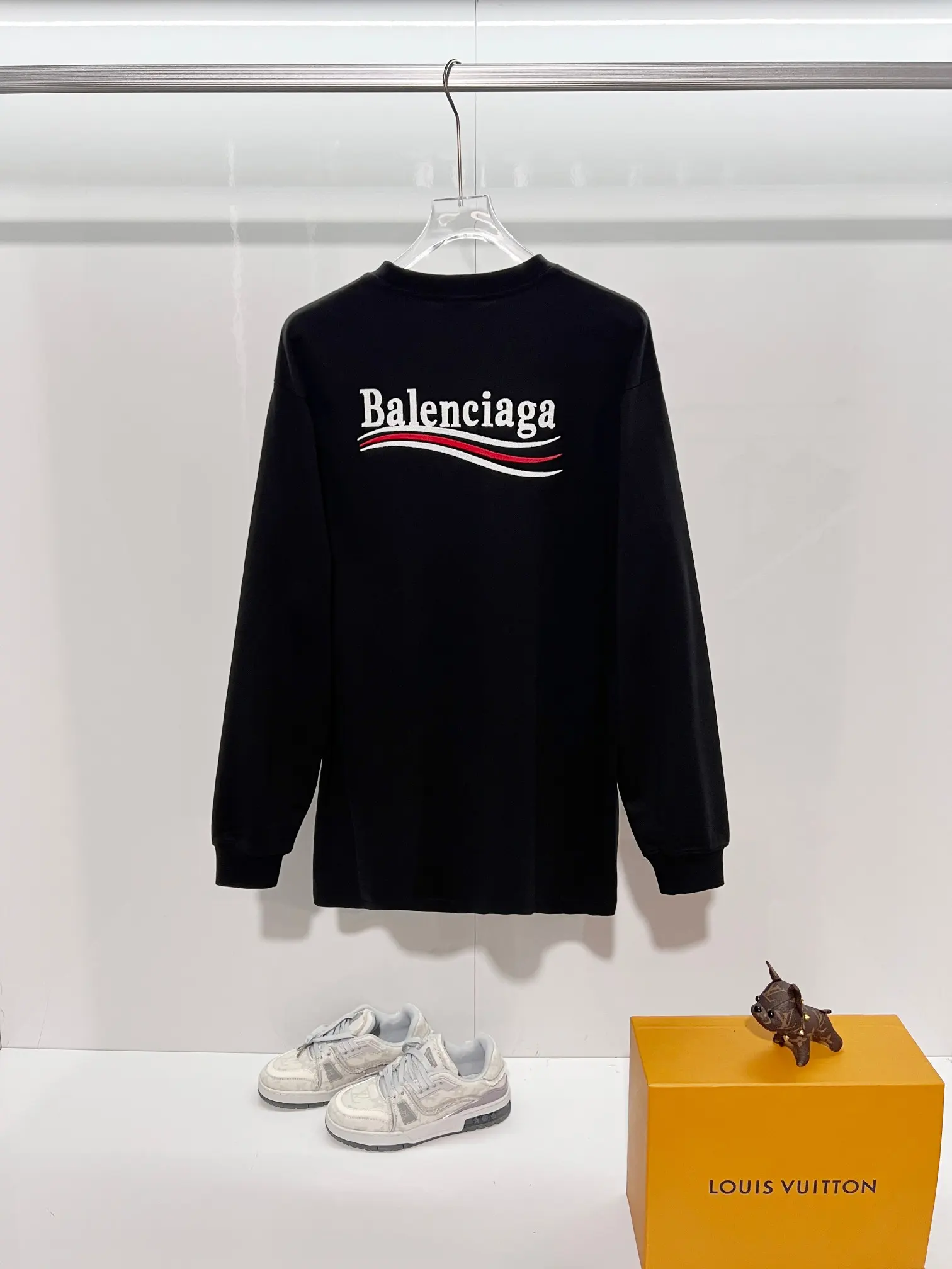 Political Campaign Logo Long-Sleeve T-Shirt D16524160 — view 2