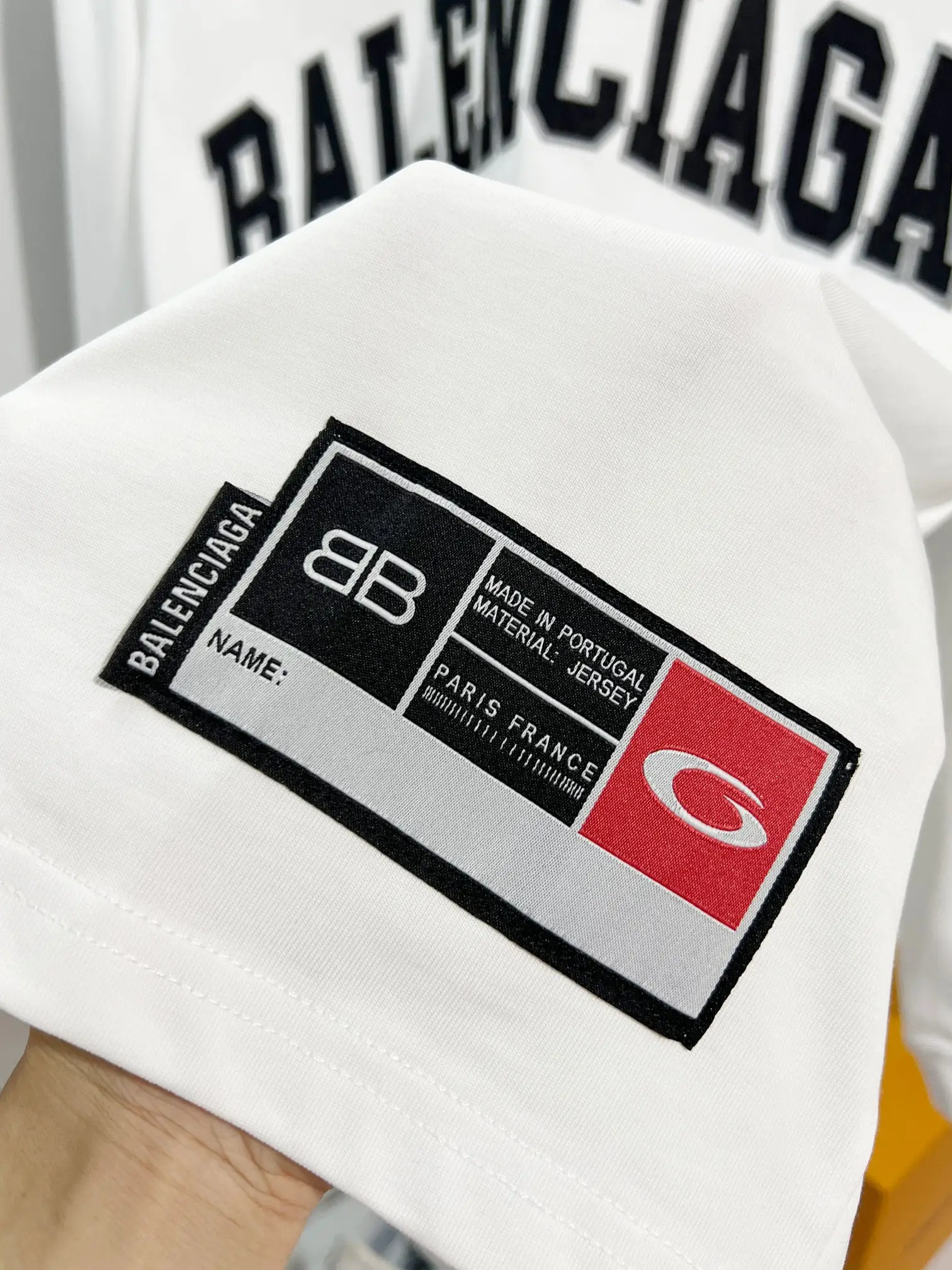 Basketball Logo Long-Sleeve T-Shirt D16524159 — view 7