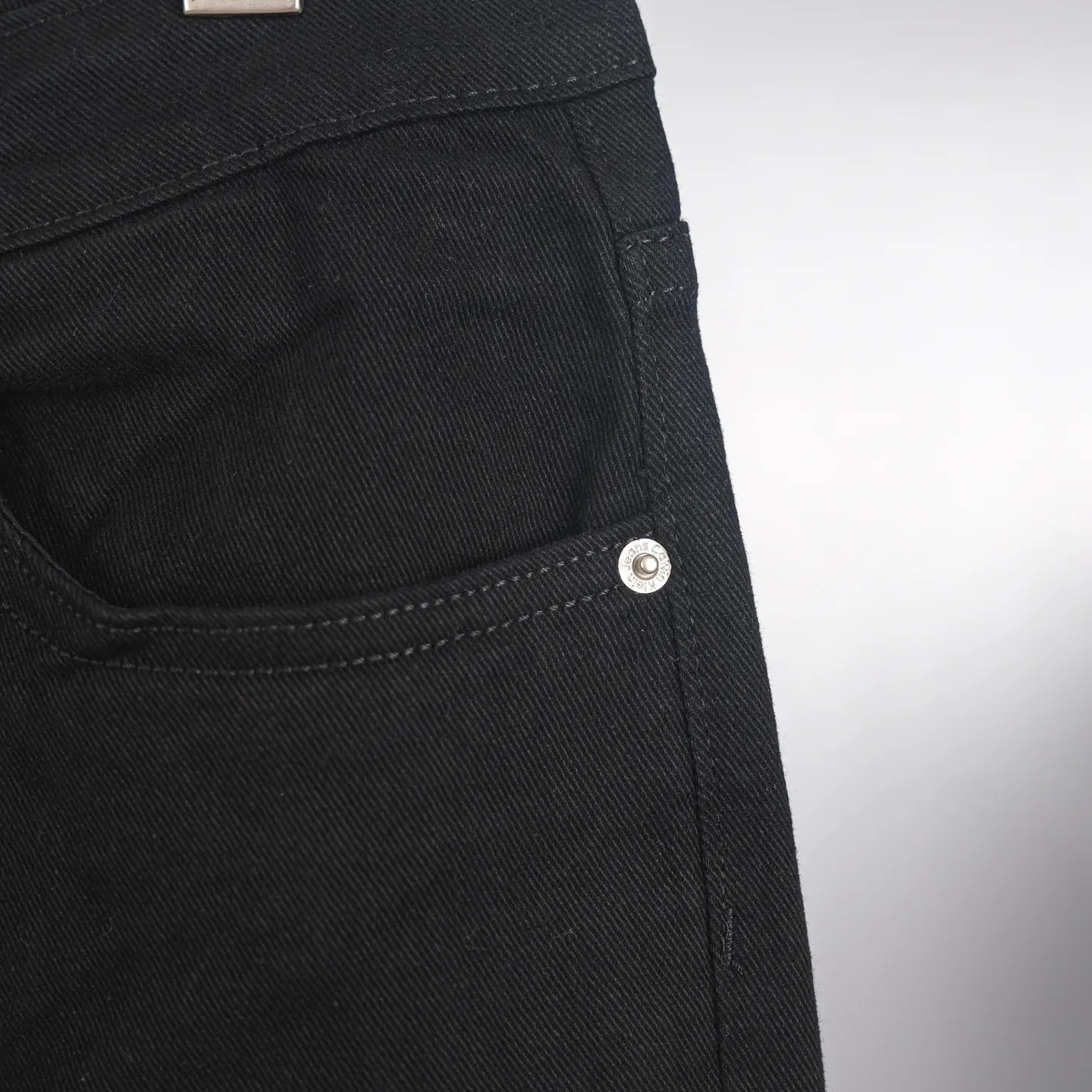 Slim-Straight Leg Stretch Denim Jeans D16523094 — view 7